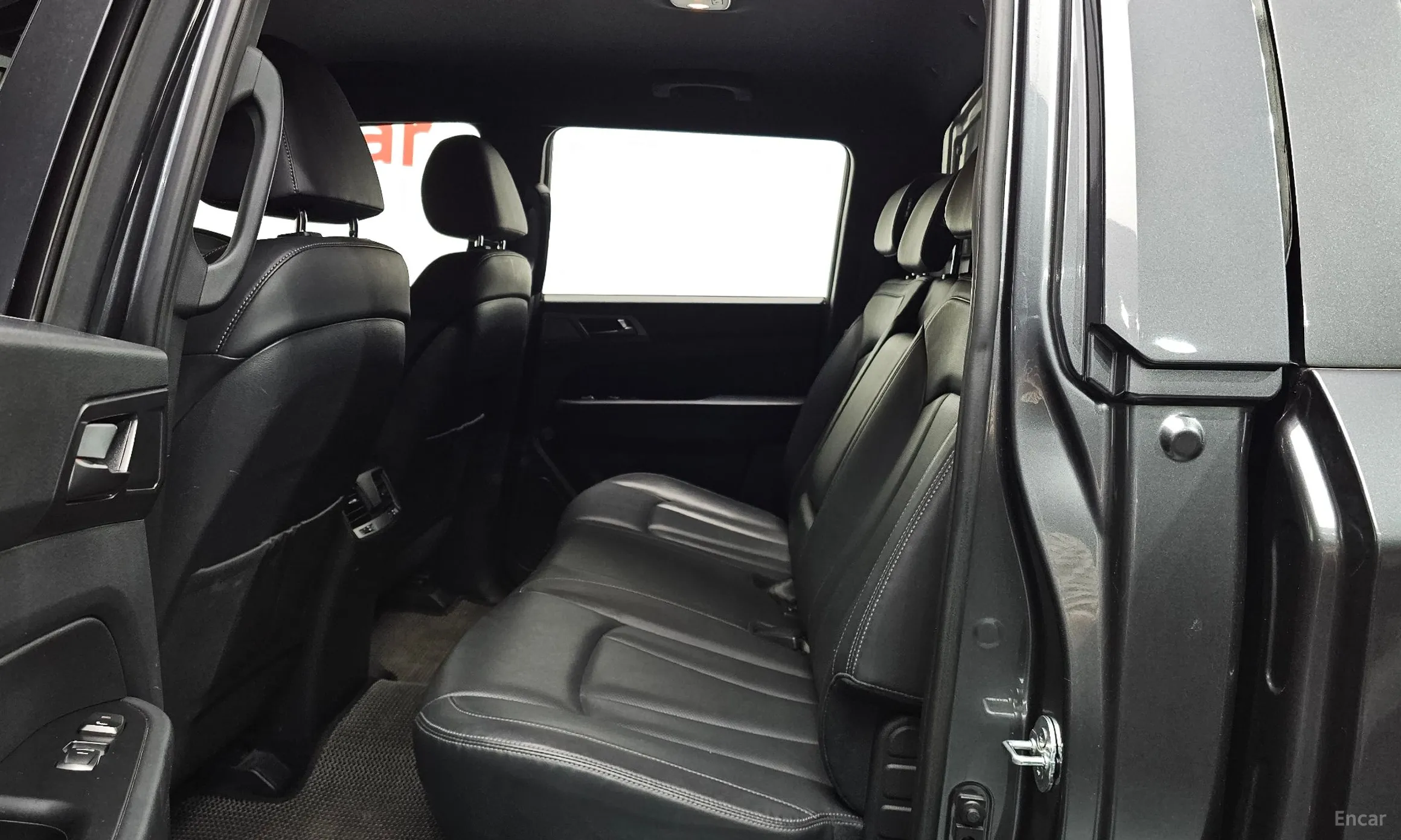KG Mobility (SsangYong) Rexton Sports Khan превью 12