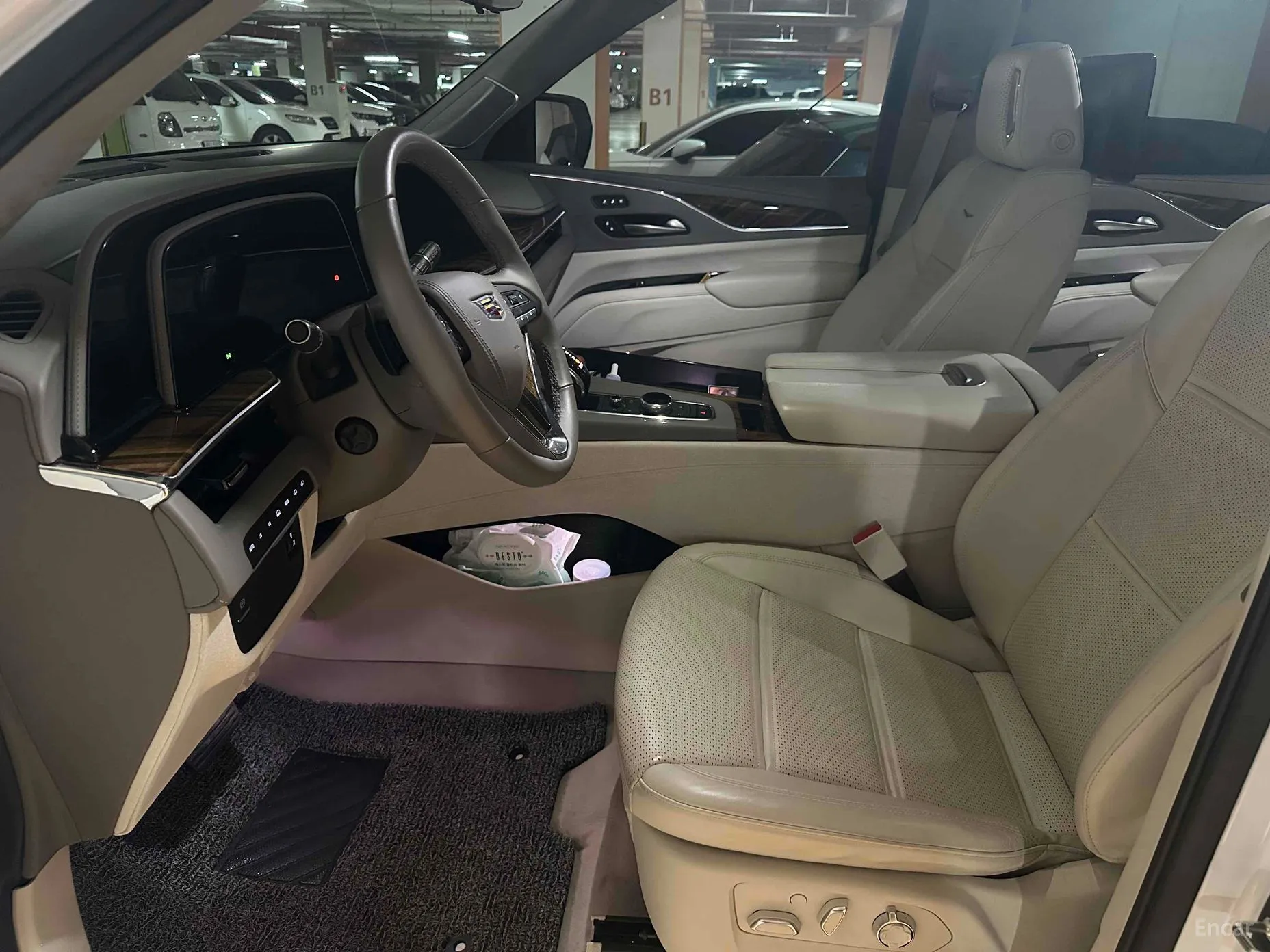 Cadillac Escalade 5th Generation превью 6