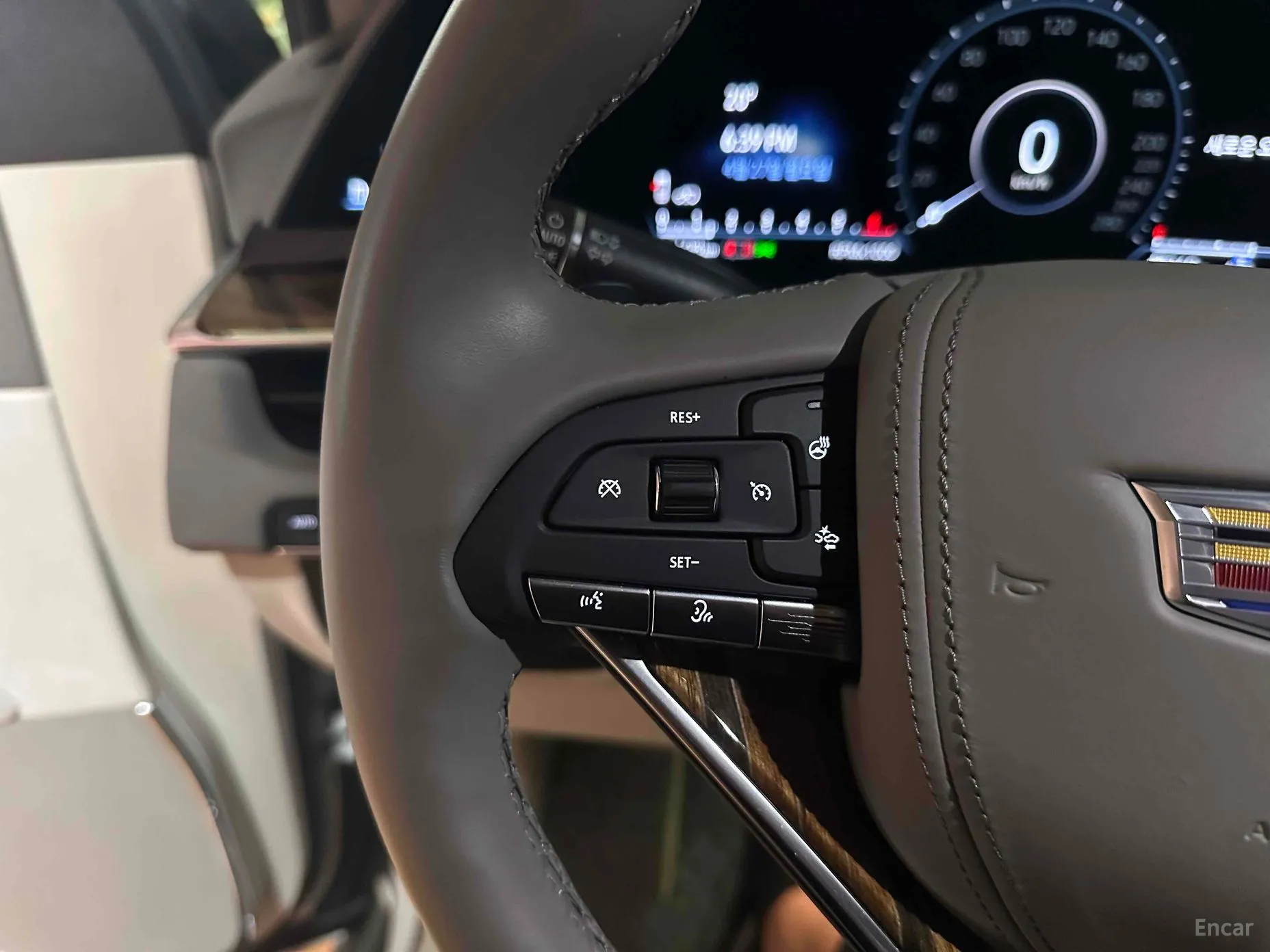 Cadillac Escalade 5th Generation превью 8