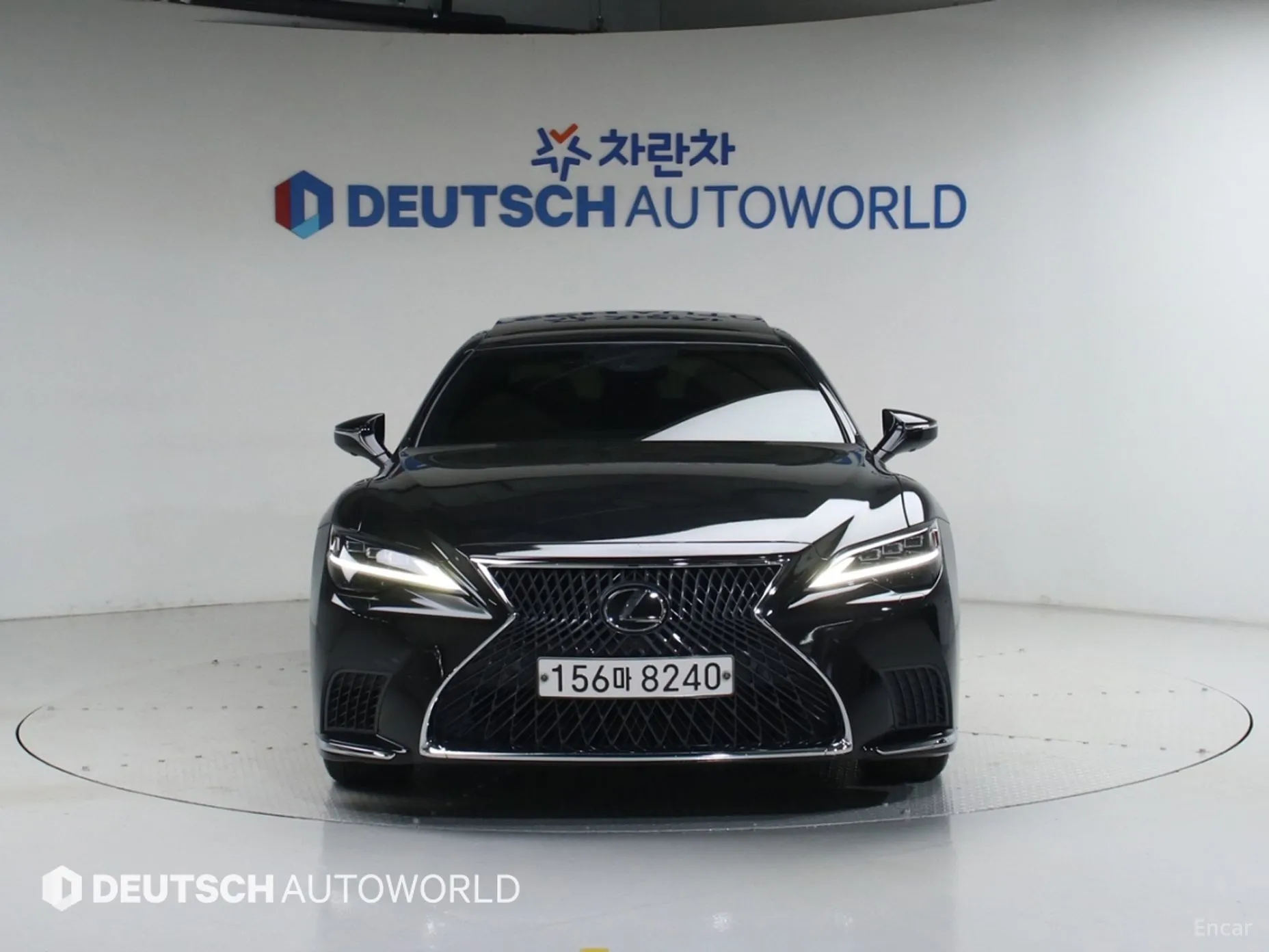 Lexus LS500 5th Generation превью 3