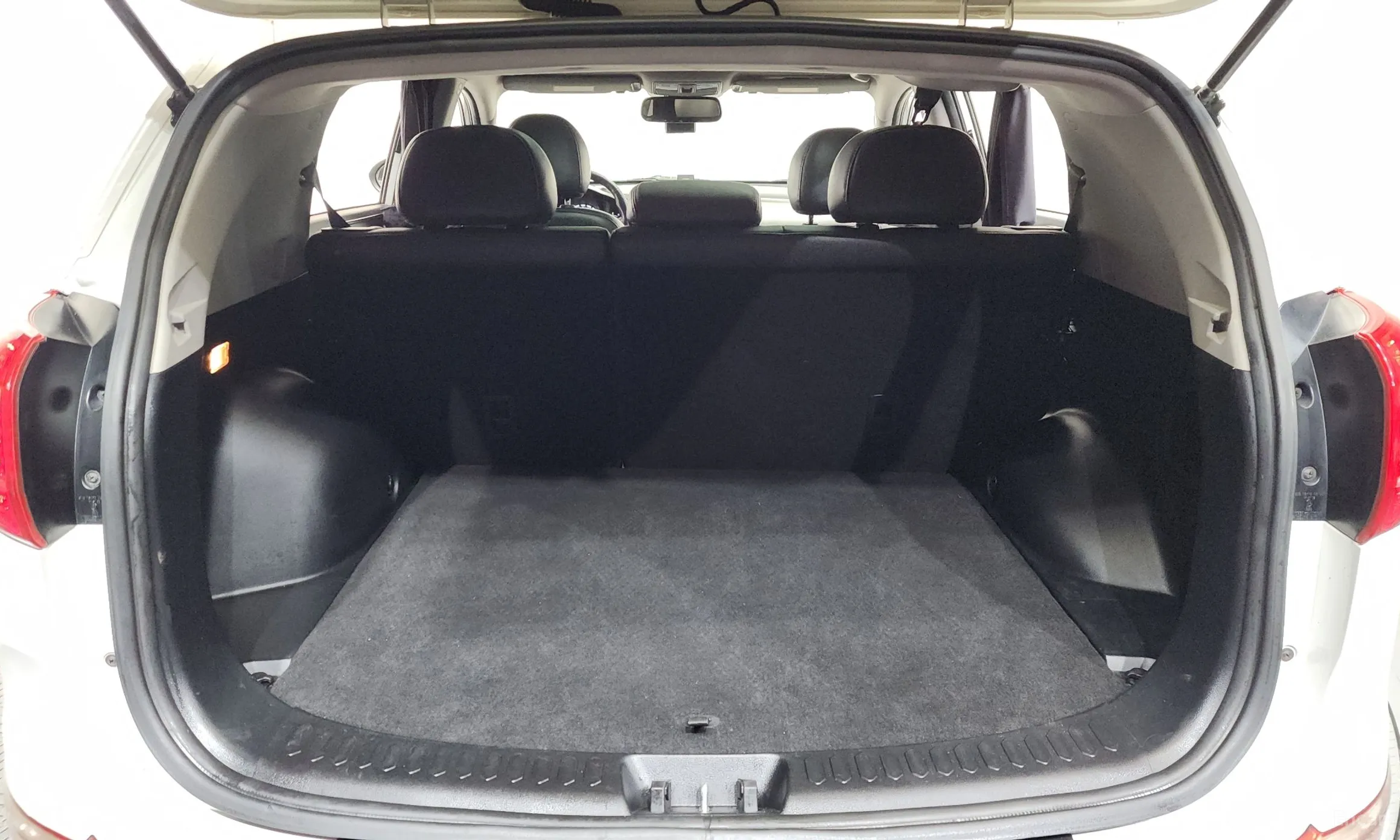 Kia Sportage R превью 20