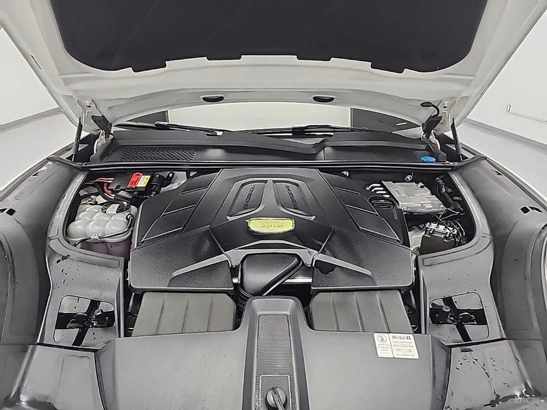Porsche Cayenne (PO536) превью 5