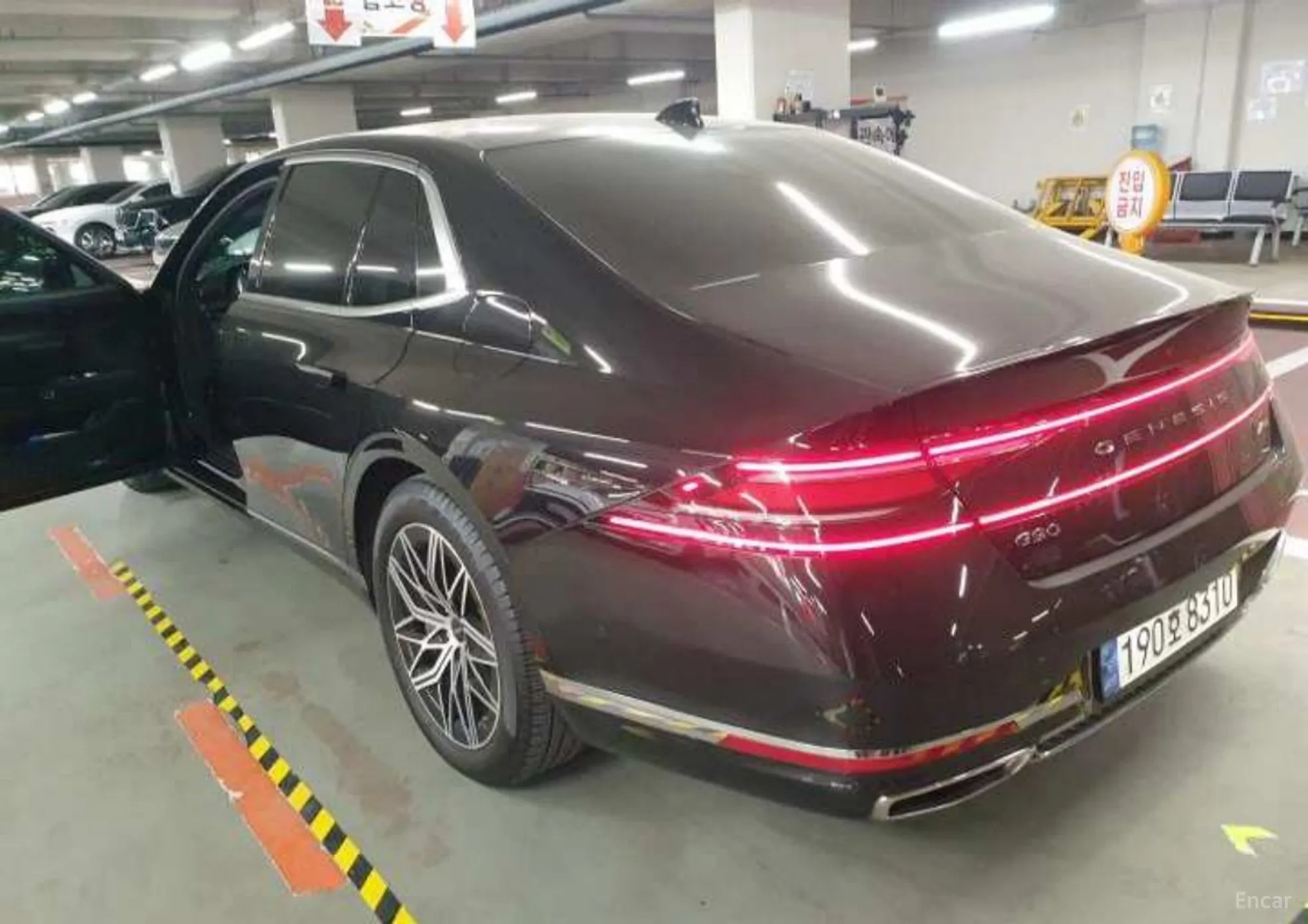 Genesis G90 (RS4) превью 9