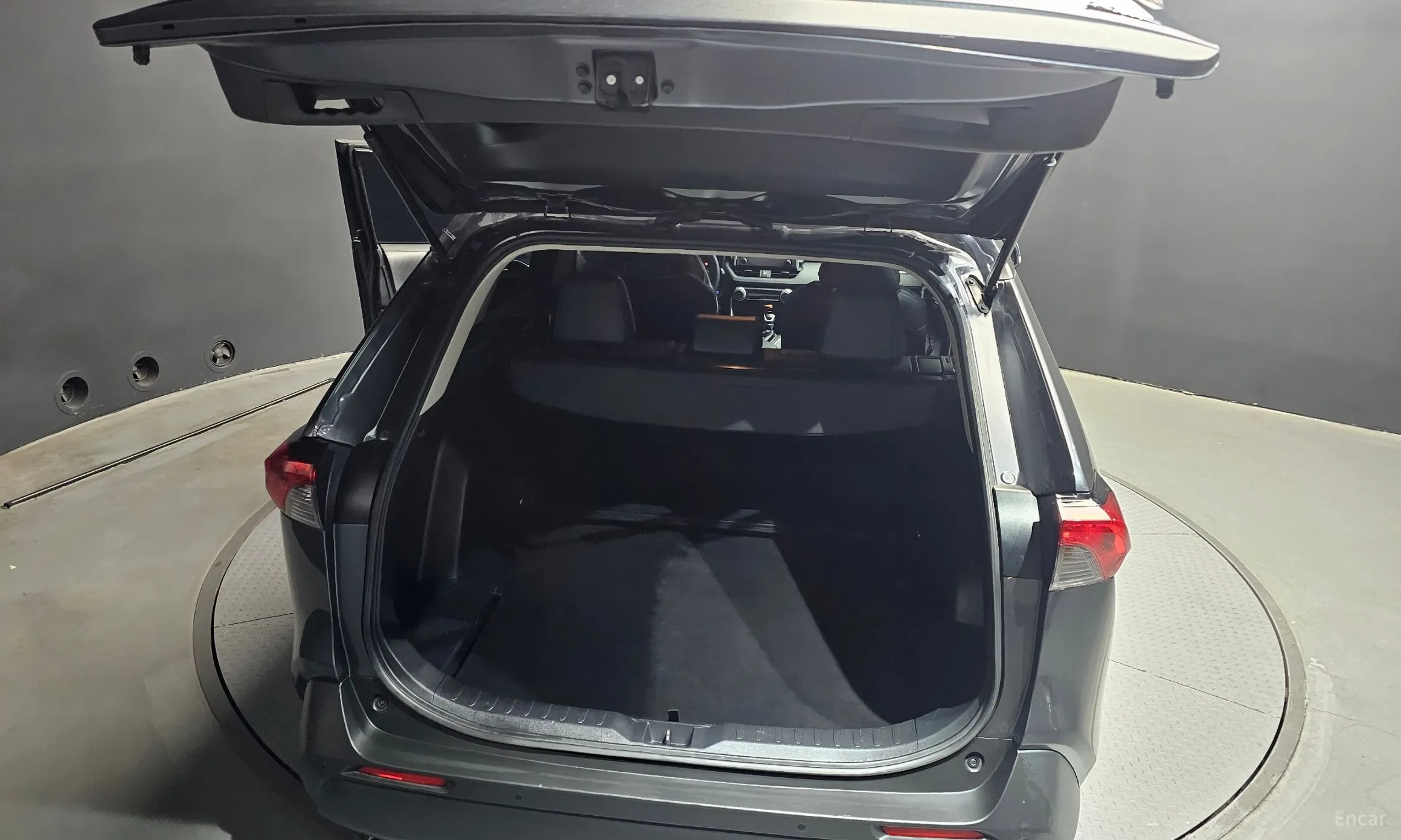 Toyota RAV4 5th Generation превью 20