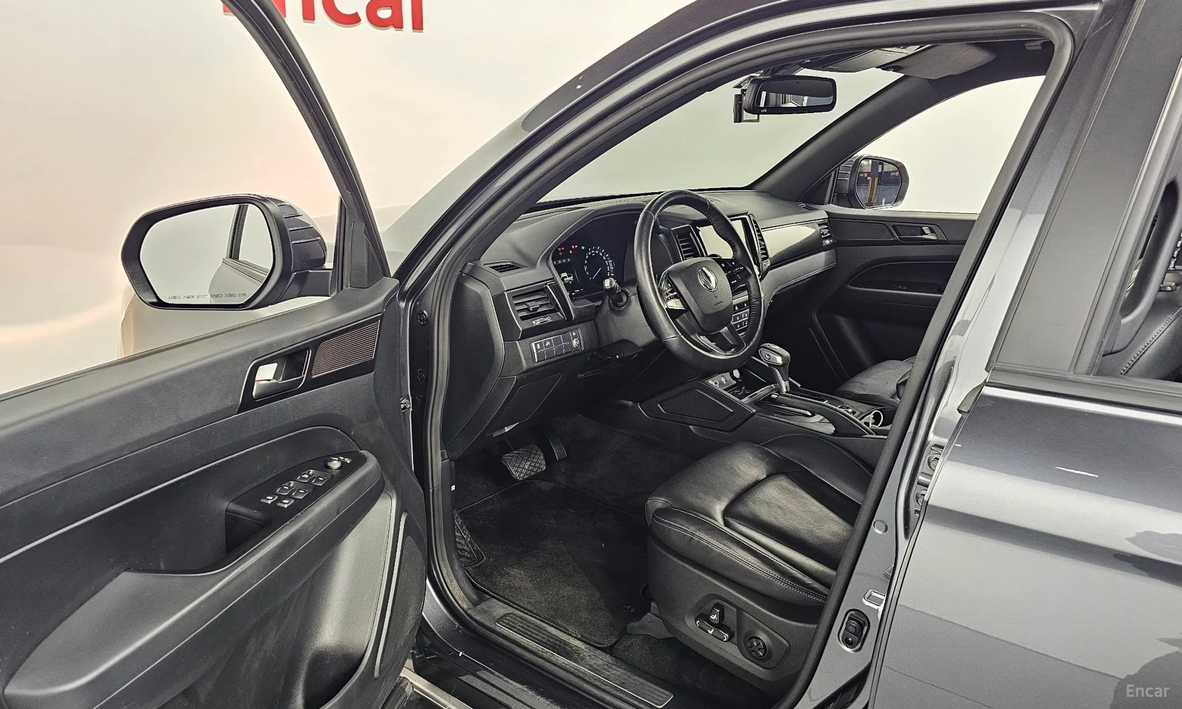 KG Mobility (SsangYong) Rexton Sports Khan превью 10