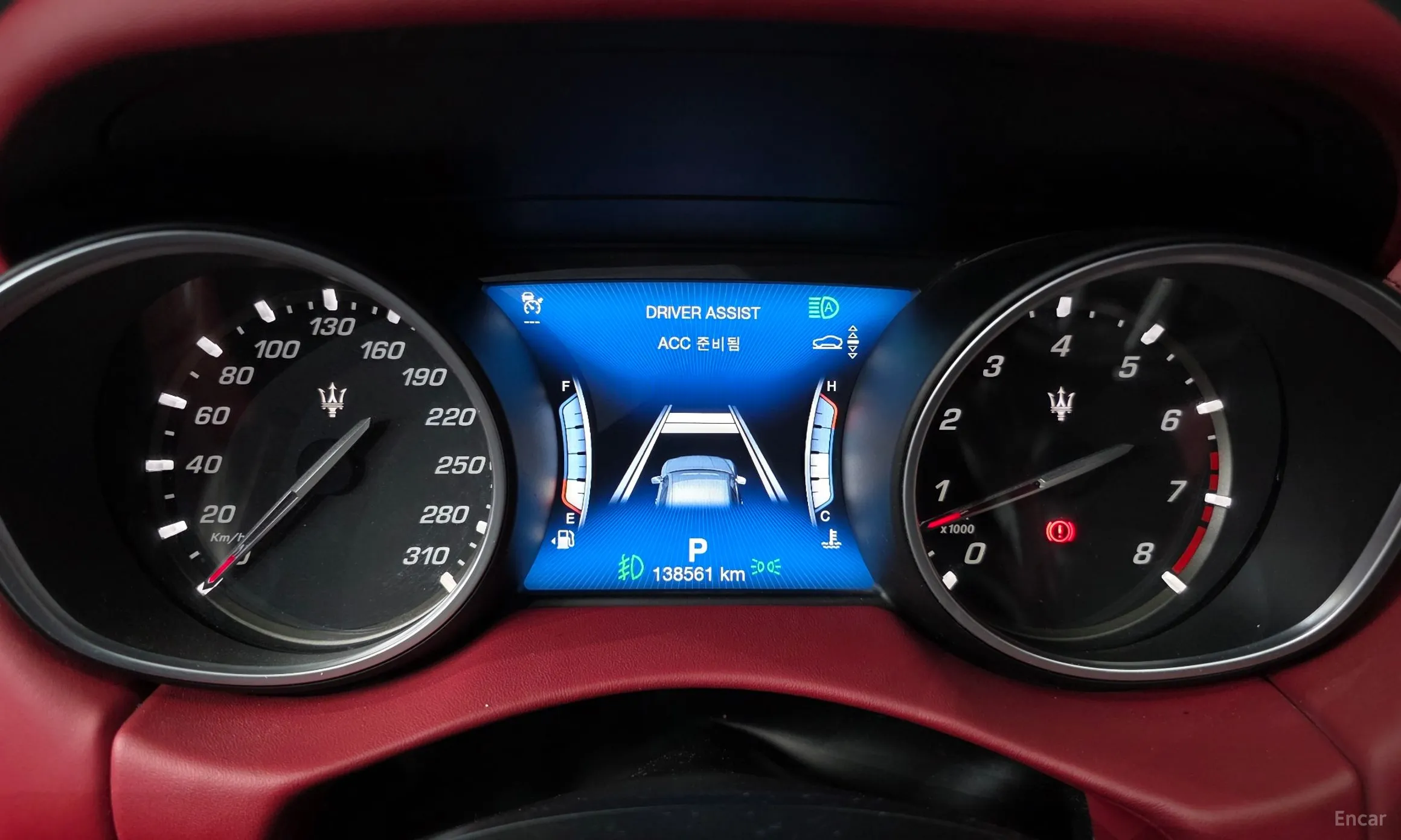 Maserati Levante превью 8
