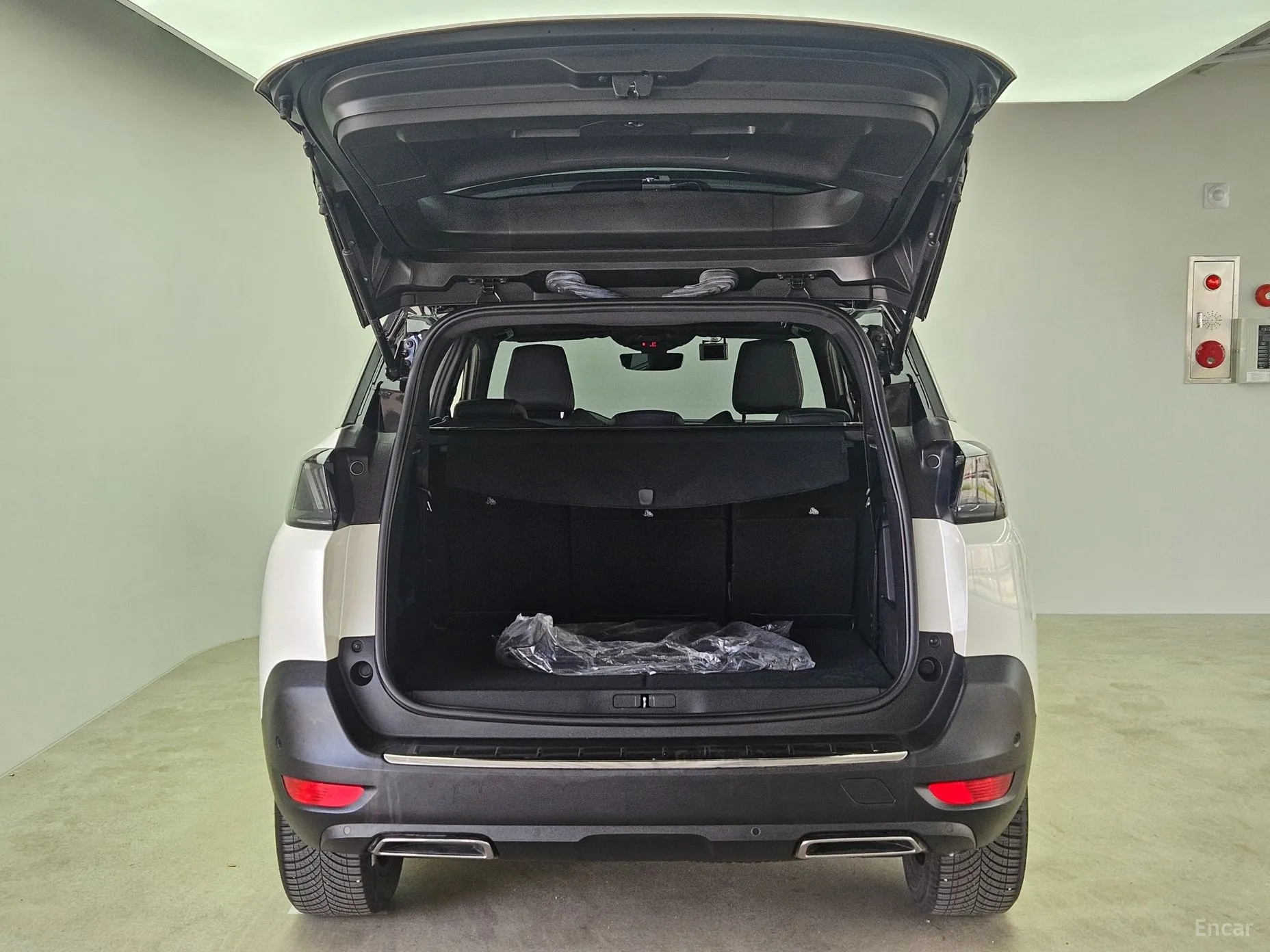 Peugeot 5008 2nd generation превью 9