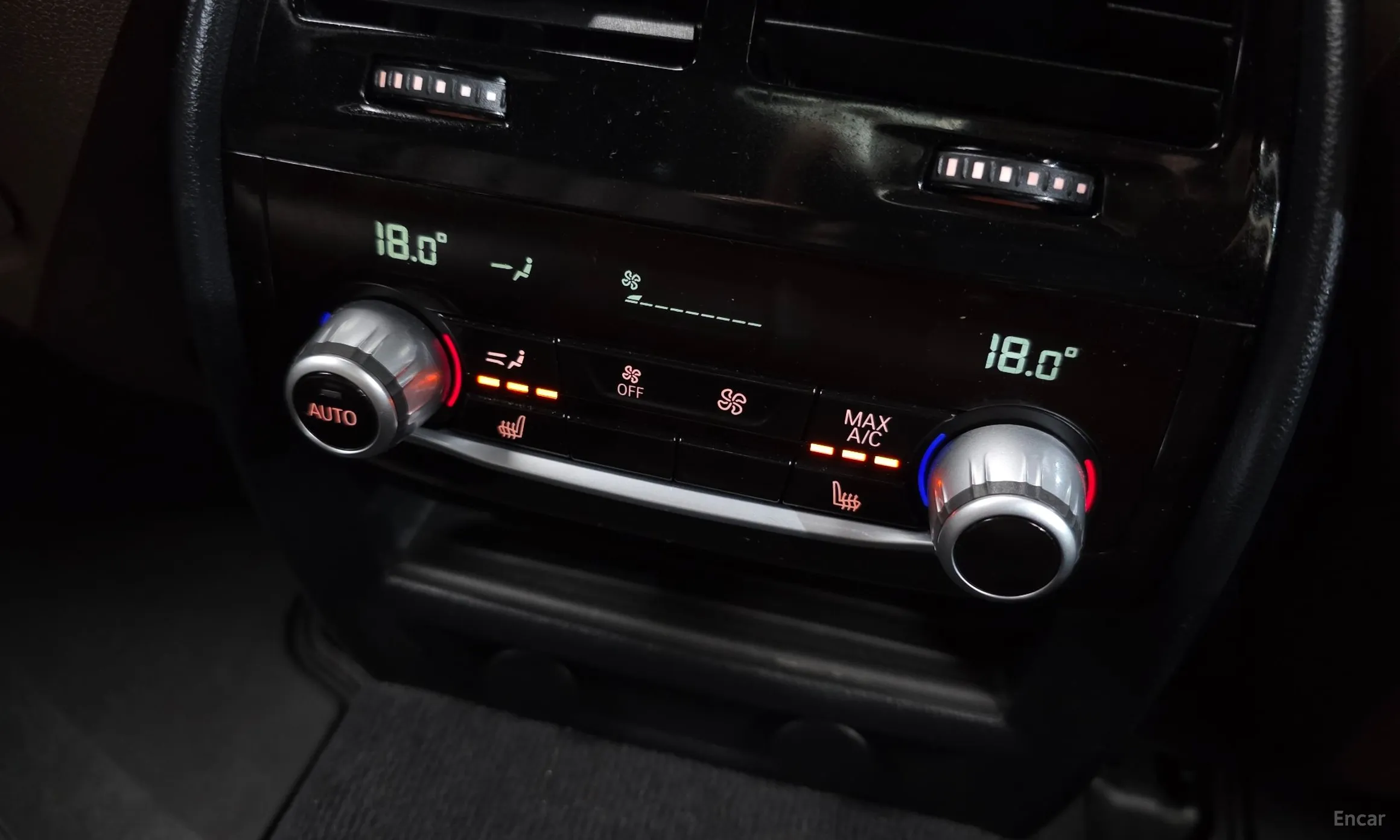 BMW 5 Series (G30) превью 18