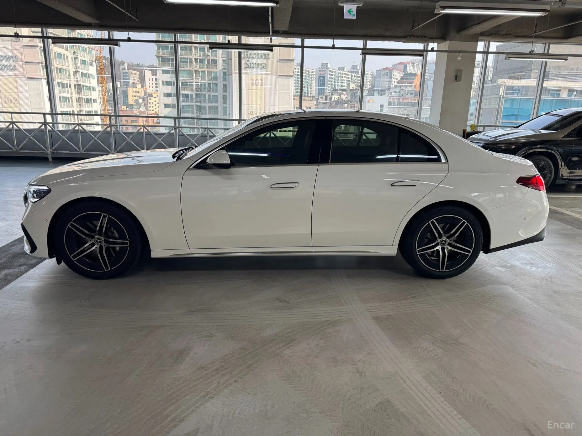 Mercedes Benz E-Class W214 превью 11