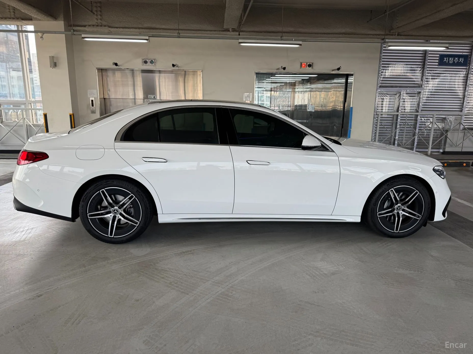 Mercedes Benz E-Class W214 превью 9