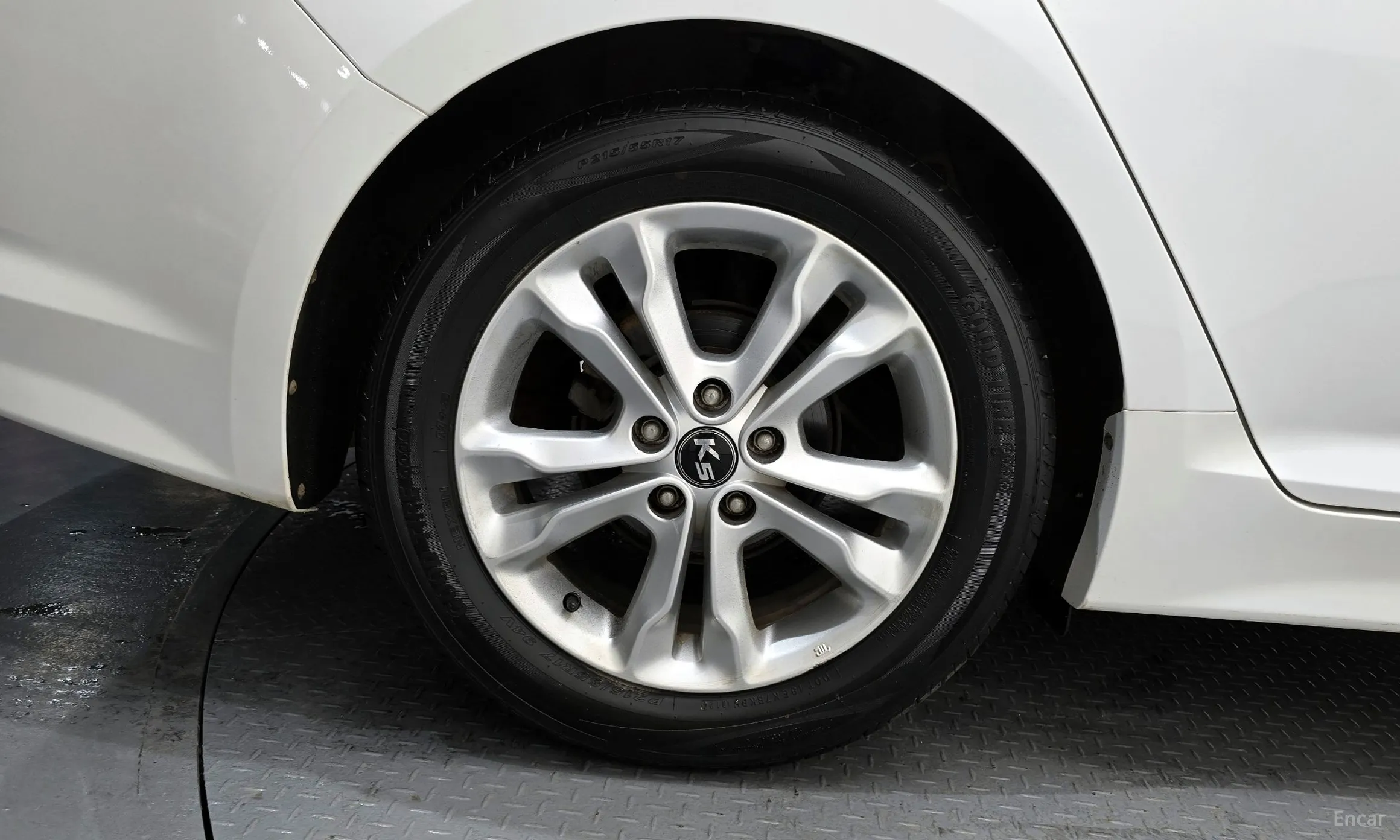 Kia K5 превью 5