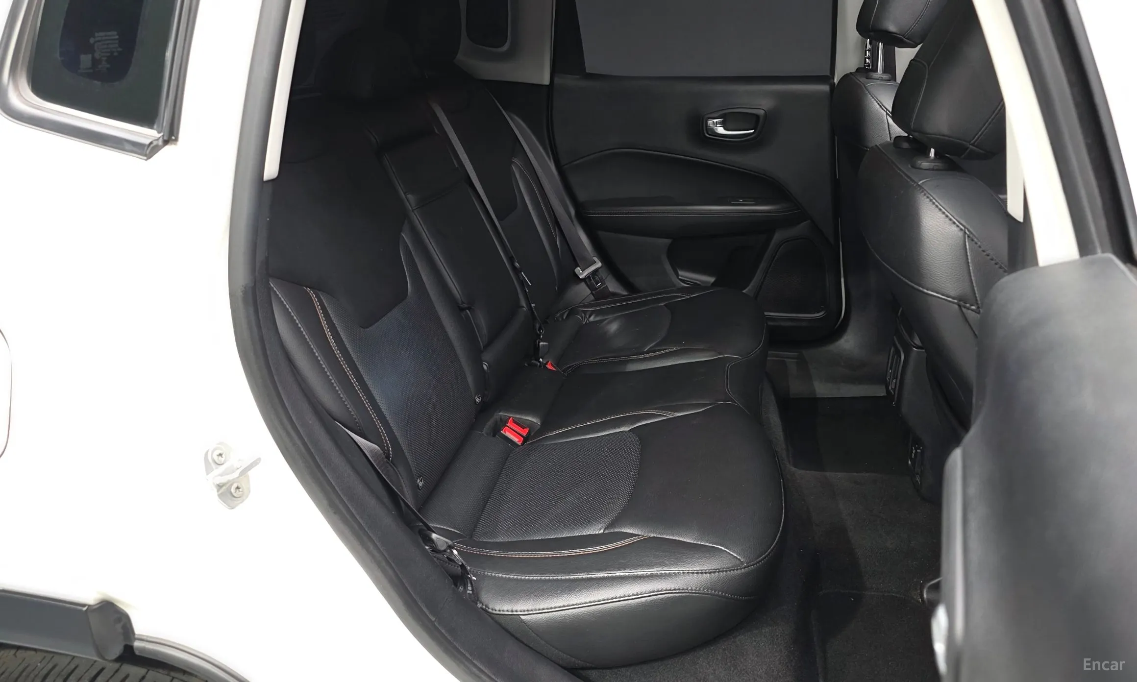 Jeep Compass 2nd Generation превью 12