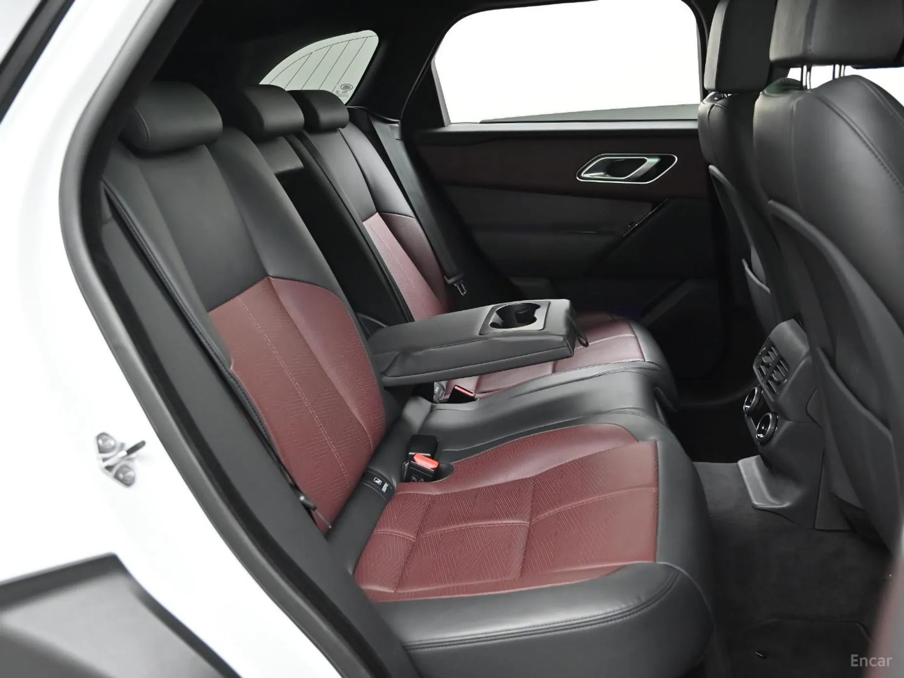 Land Rover Range Rover Bella превью 12