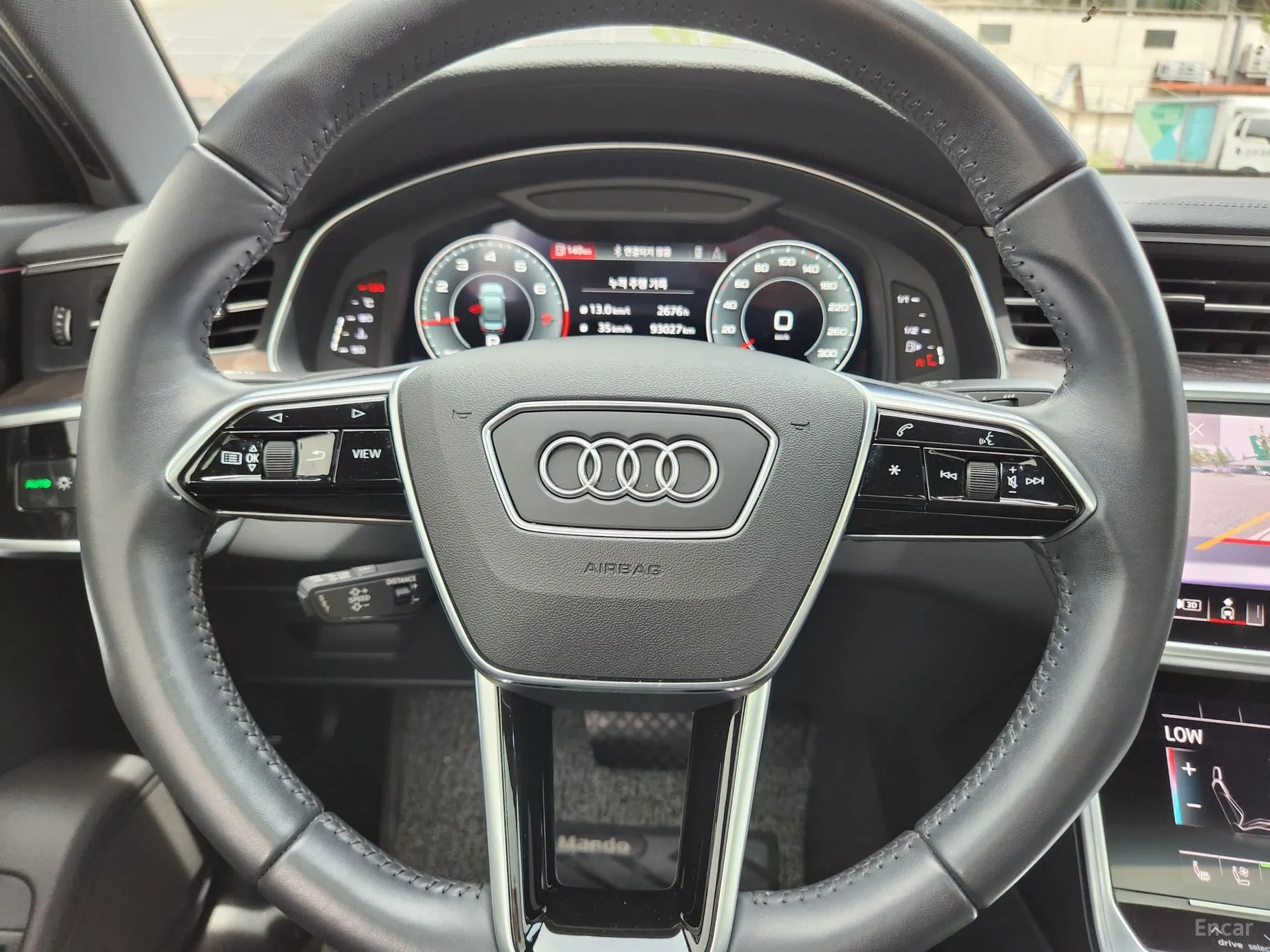 Audi A6 (C8) превью 13
