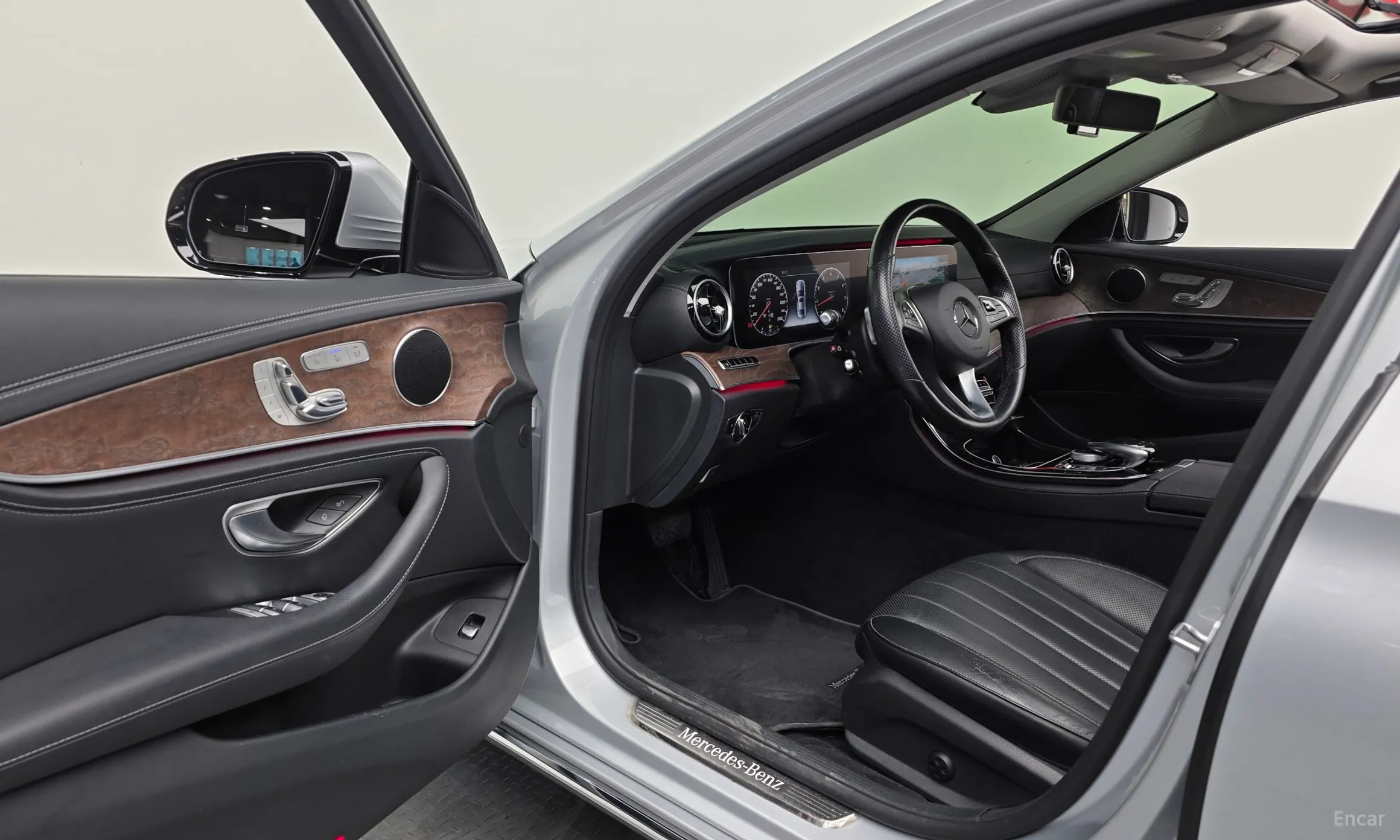 Mercedes Benz E-Class W213 превью 10