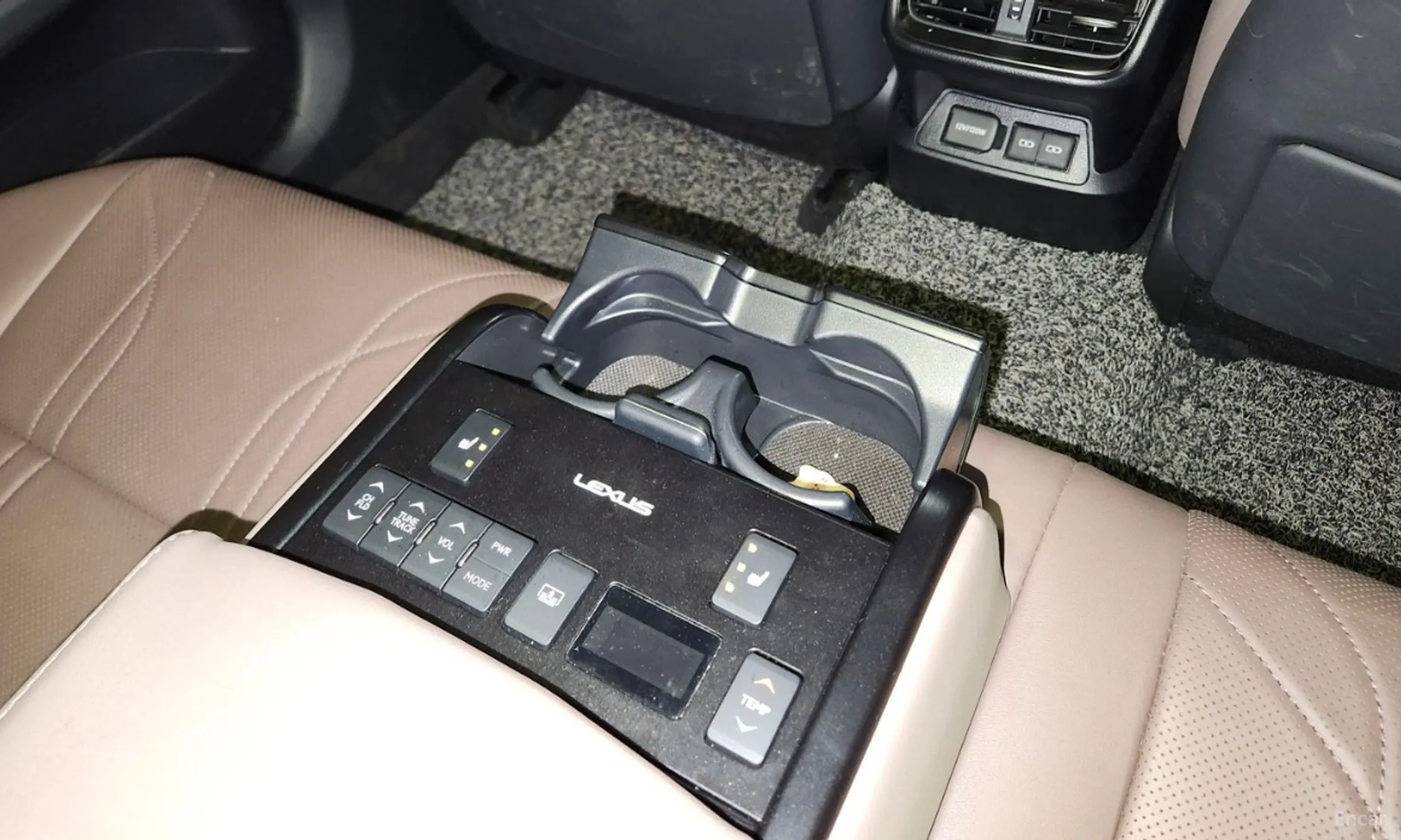 Lexus ES300h 7th Generation превью 13
