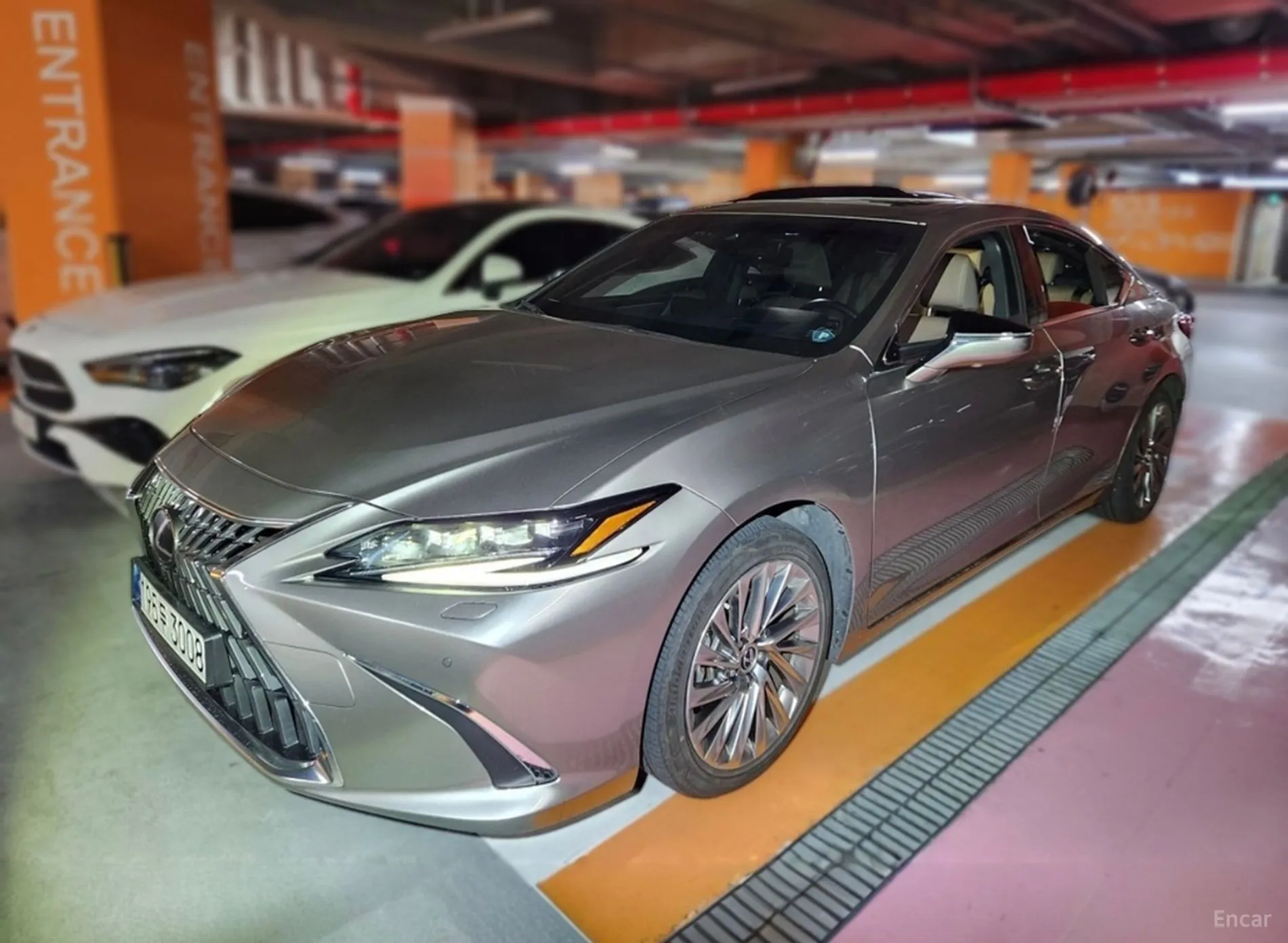 Lexus ES300h 7th Generation превью 2
