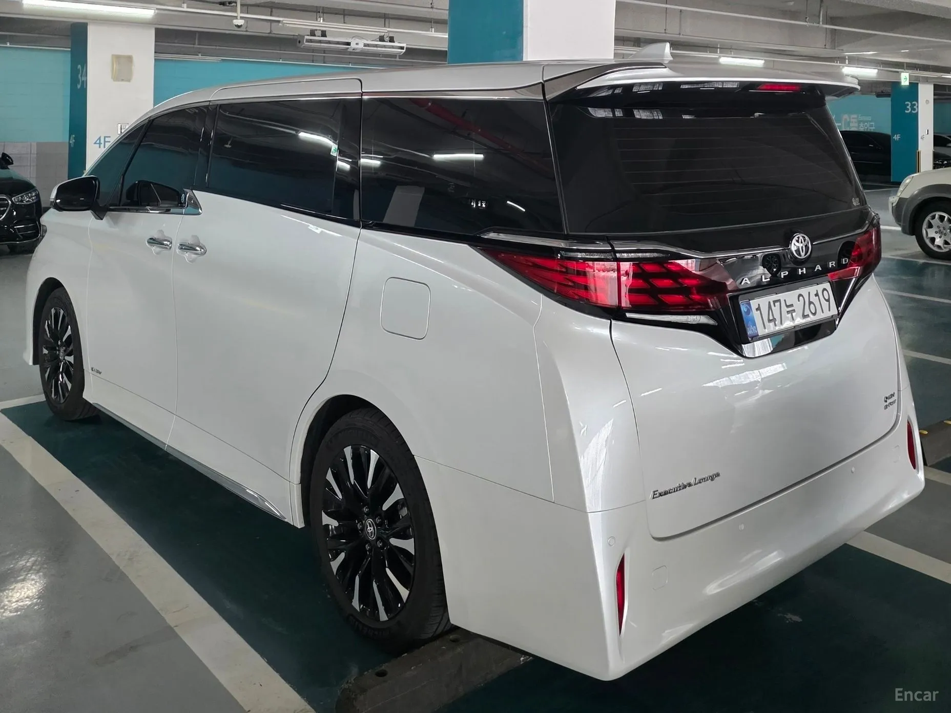 Toyota Alphard 4th Generation превью 3