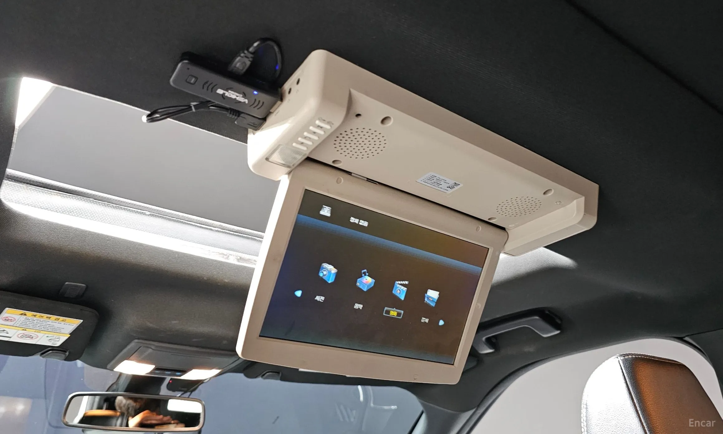 Ford Explorer превью 14