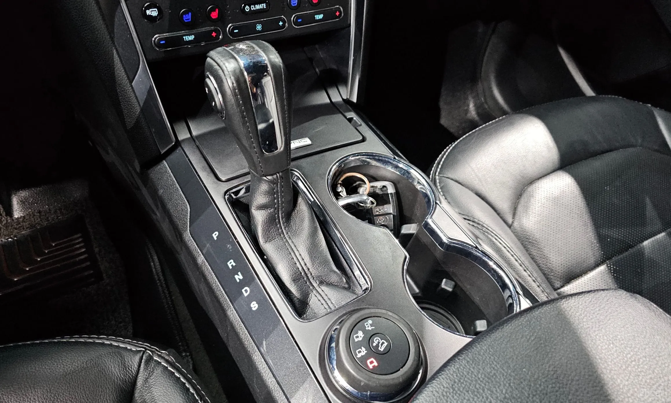 Ford Explorer превью 9