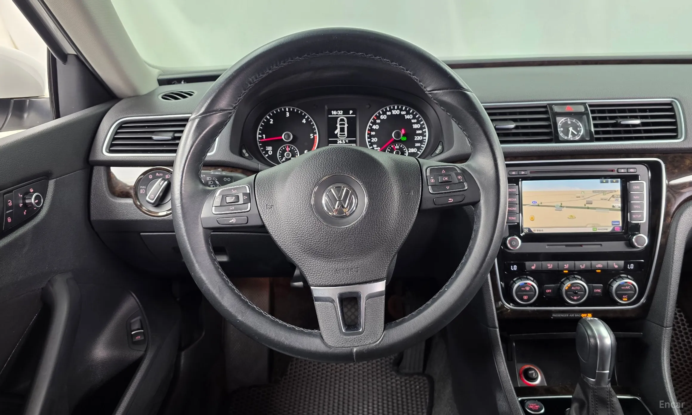 Volkswagen The New Passat превью 13