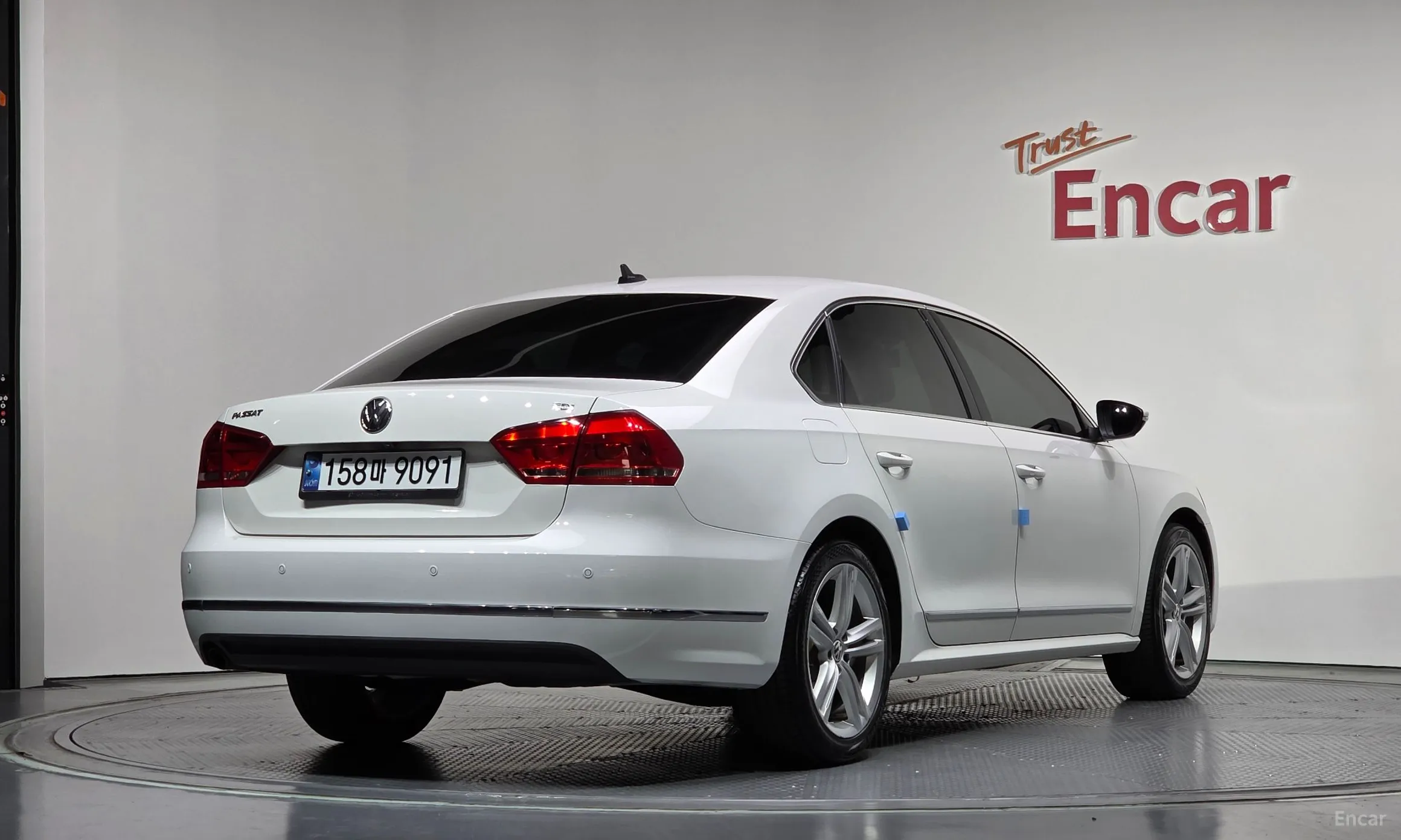 Volkswagen The New Passat превью 2