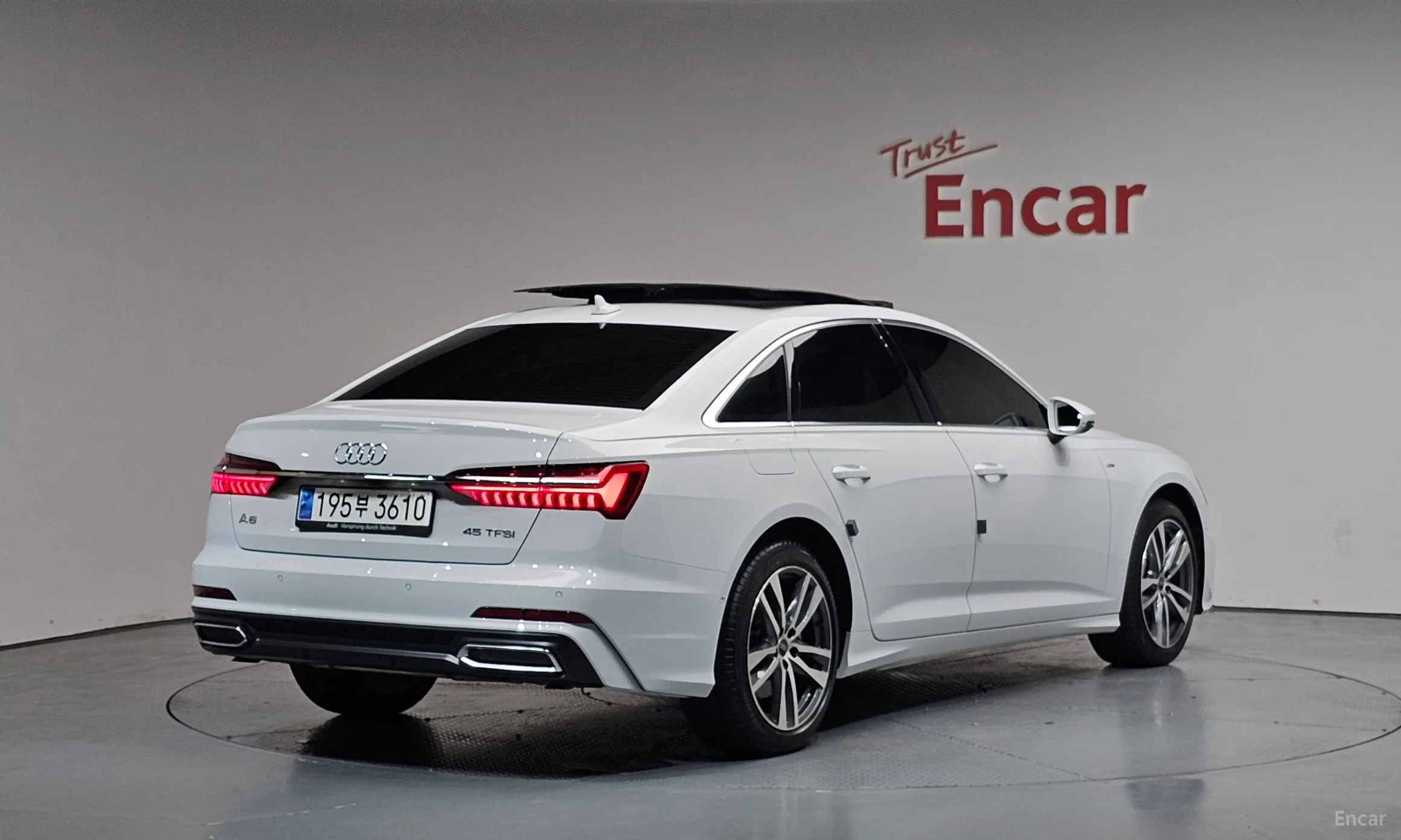 Audi A6 (C8)