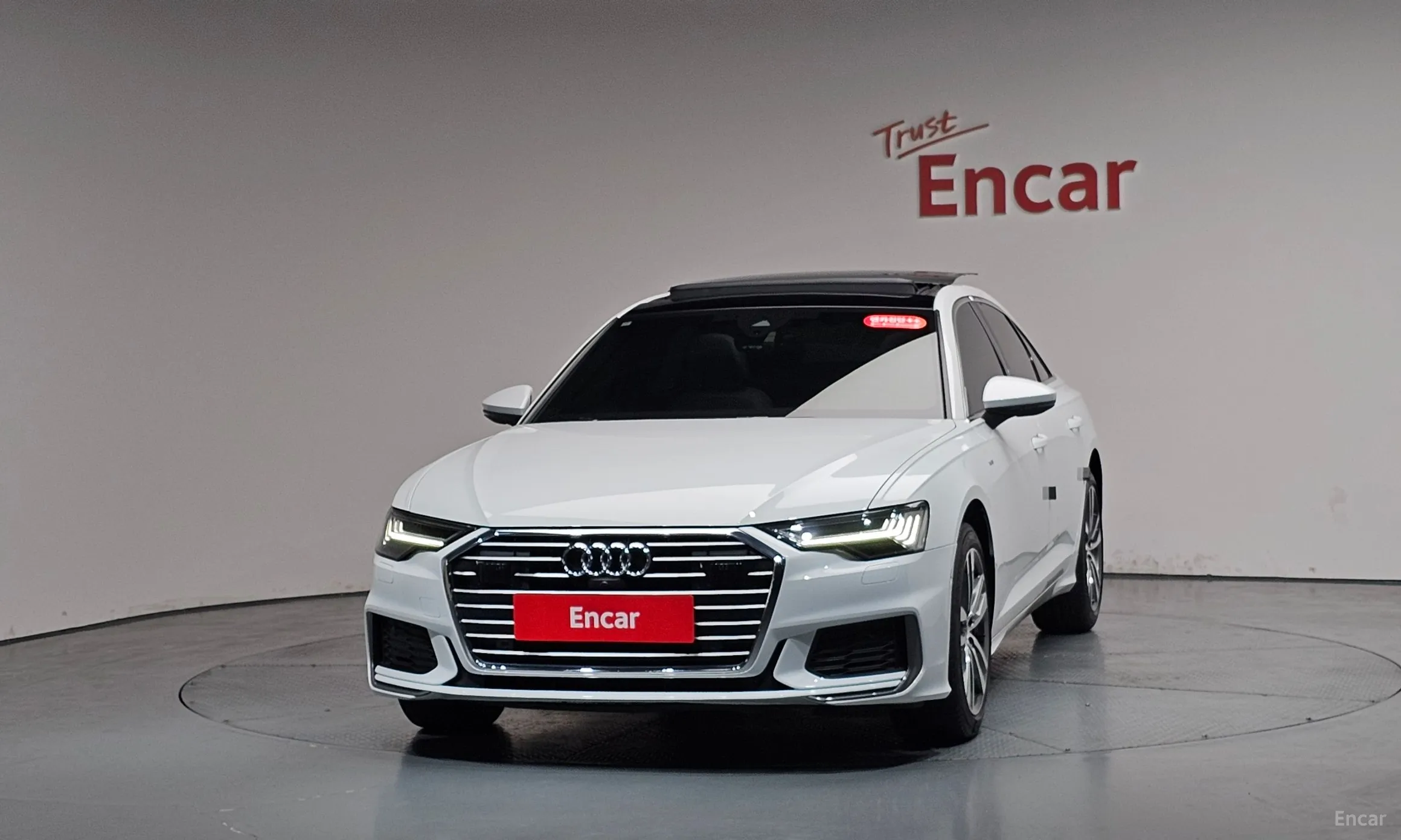 Audi A6 (C8) превью 3