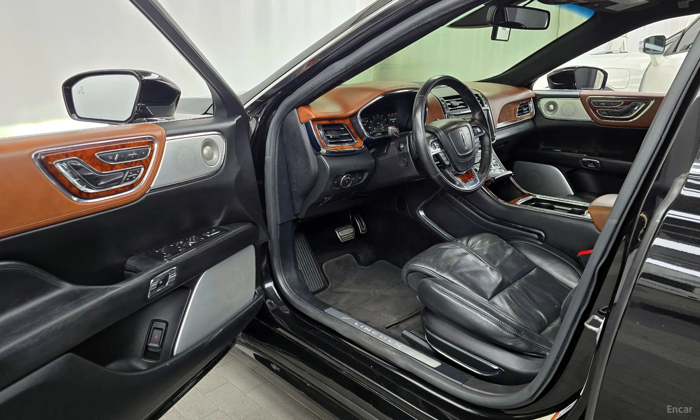 Lincoln Continental Gen 10 превью 10
