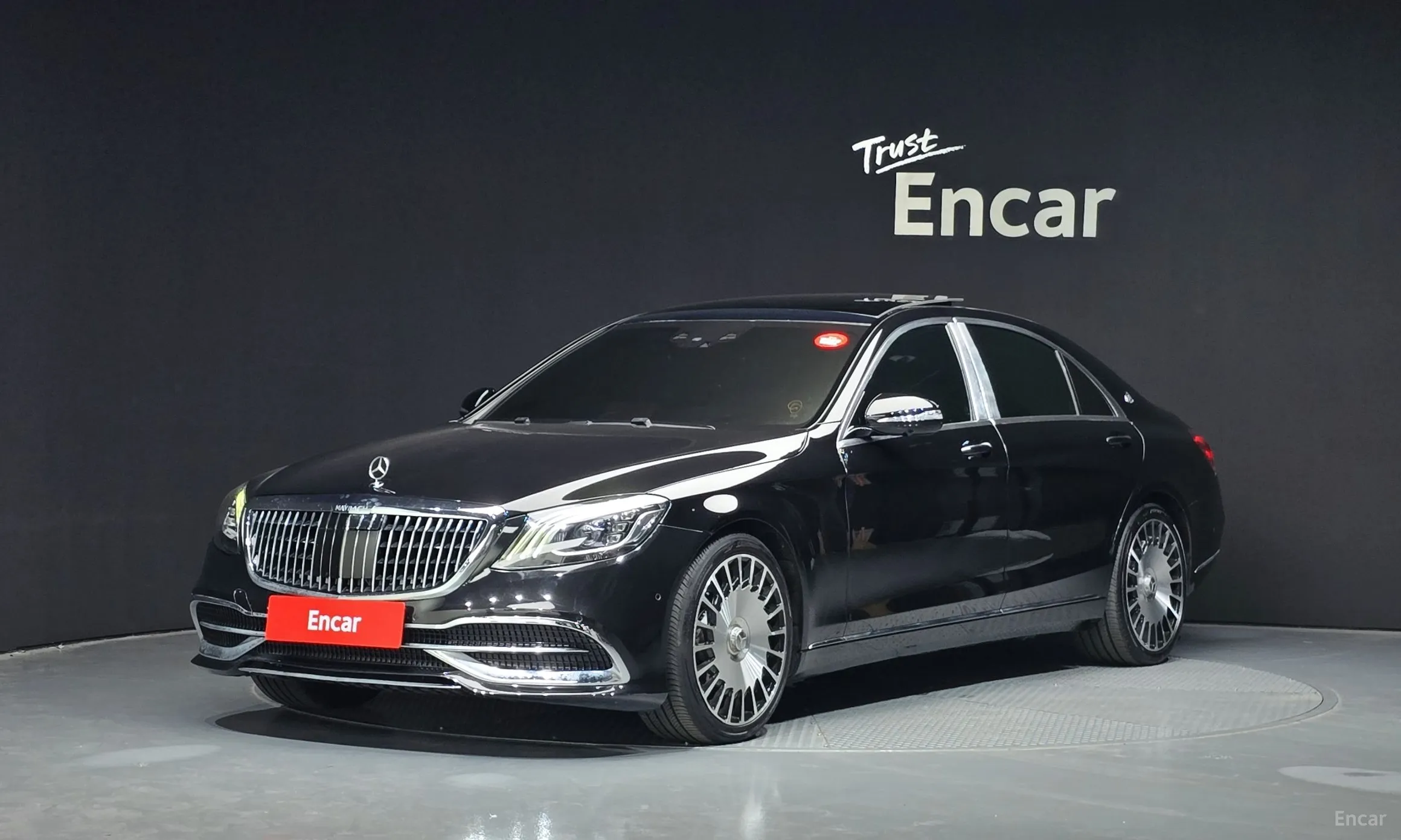 Mercedes Benz S-Class W222
