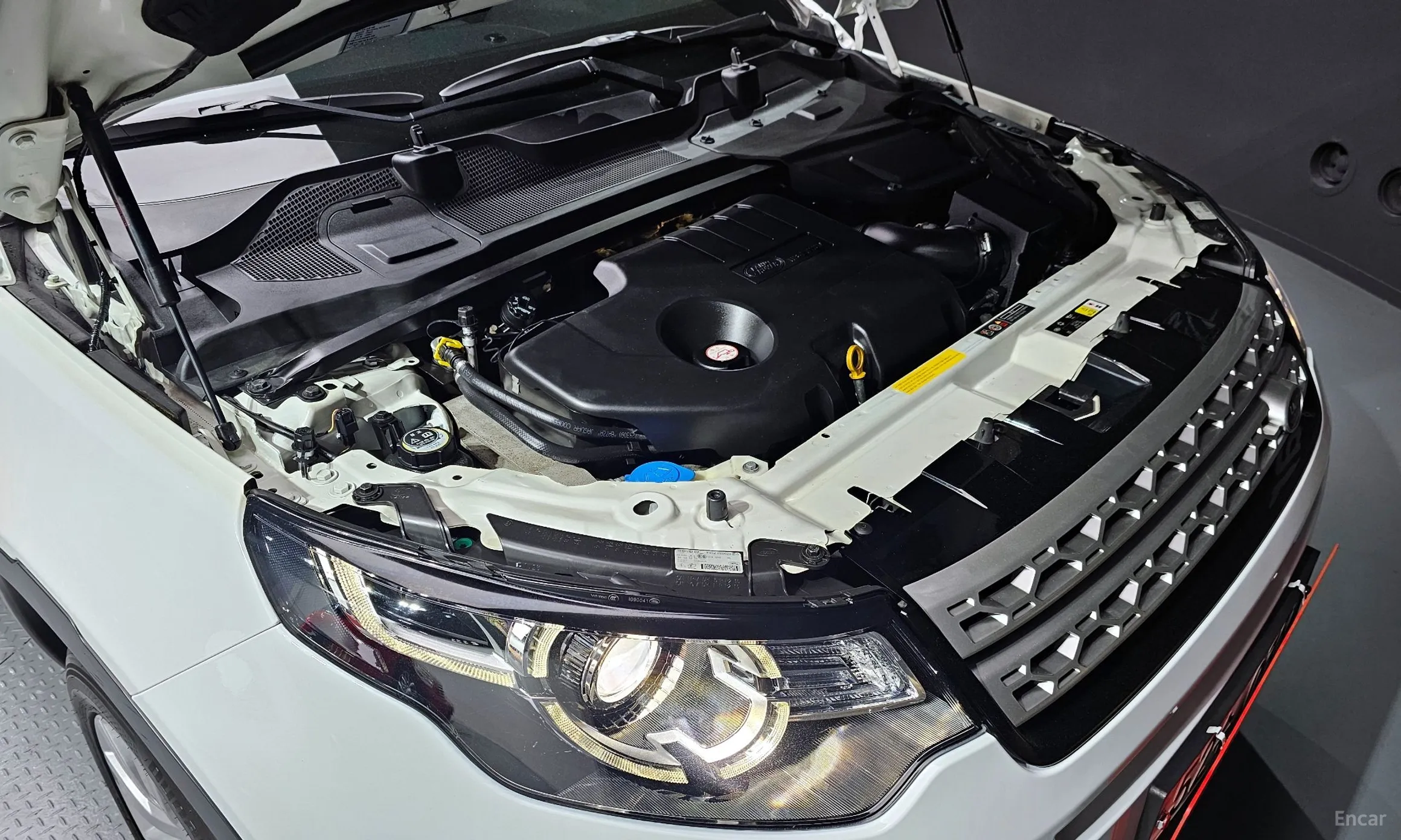 Land Rover Discovery Sports превью 6