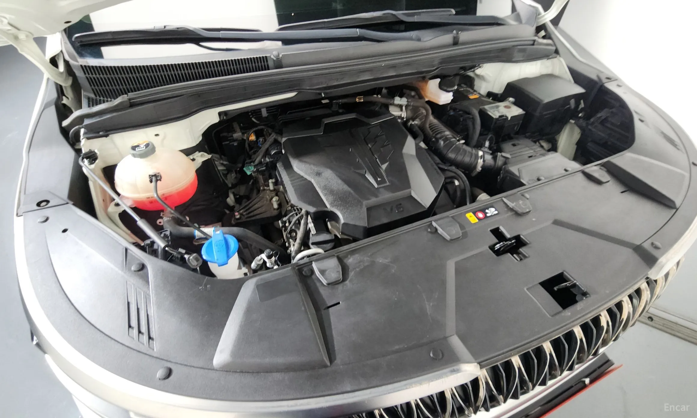 Kia Carnival Gen 4 превью 6