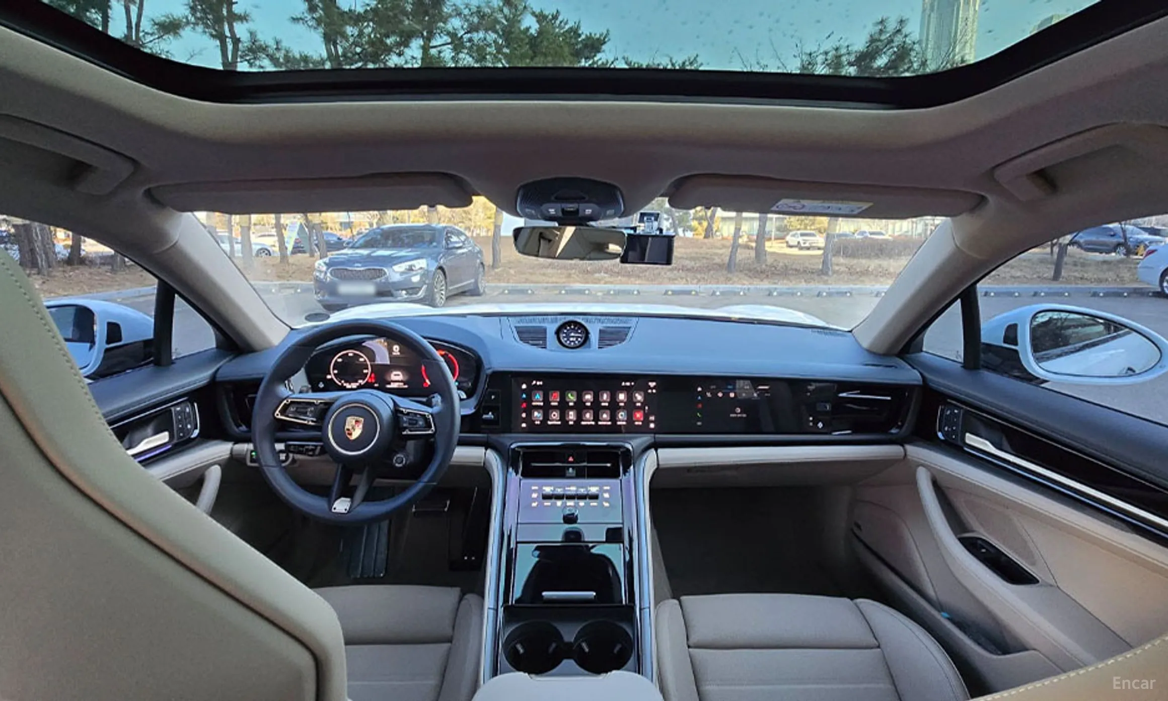 Porsche Panamera (976) превью 16