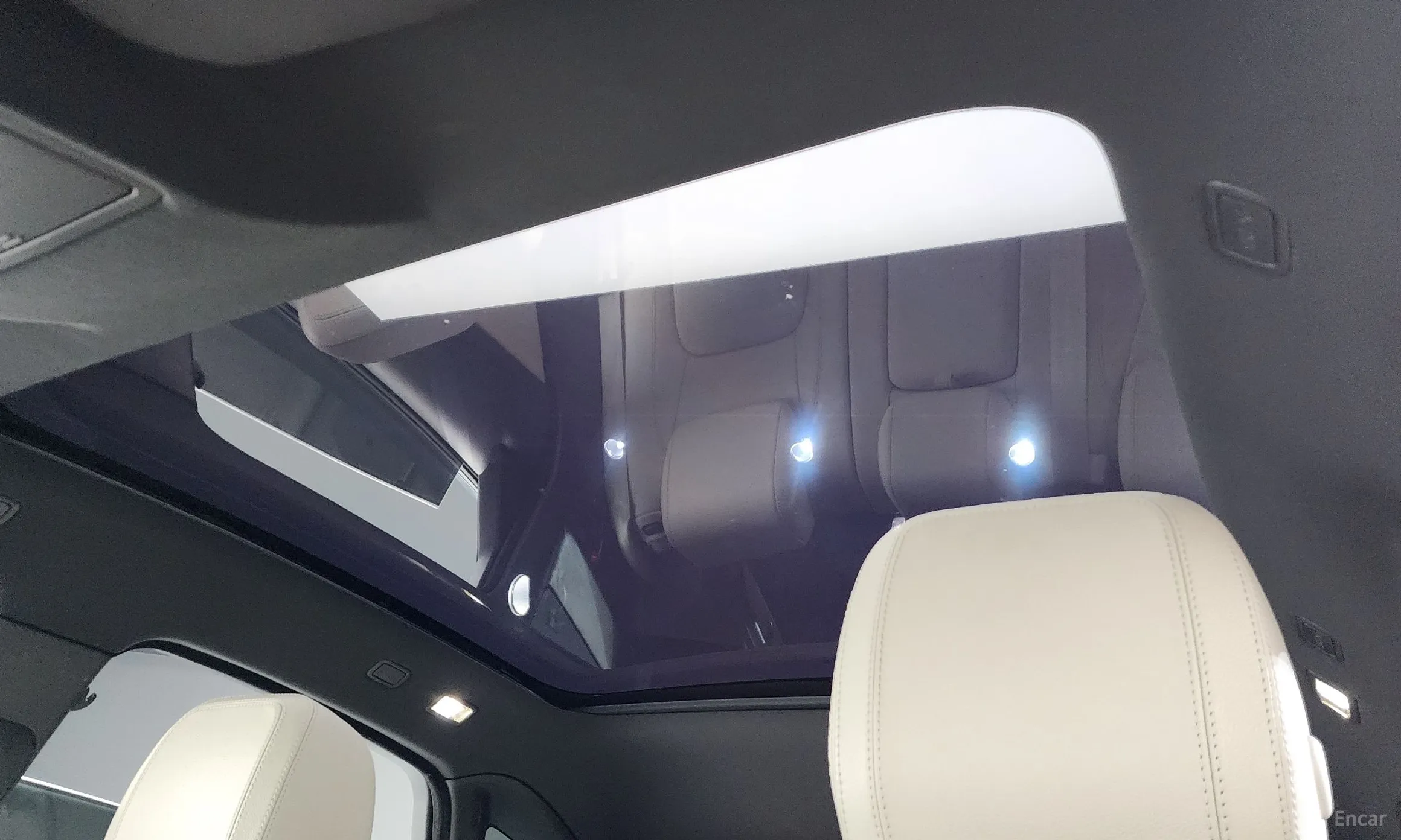 Jaguar E-PACE превью 18