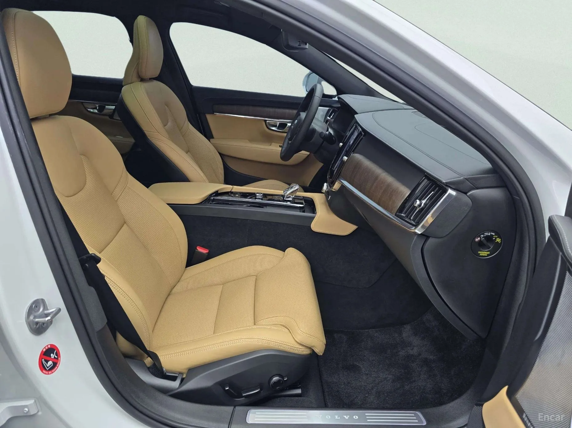 Volvo S90 превью 11