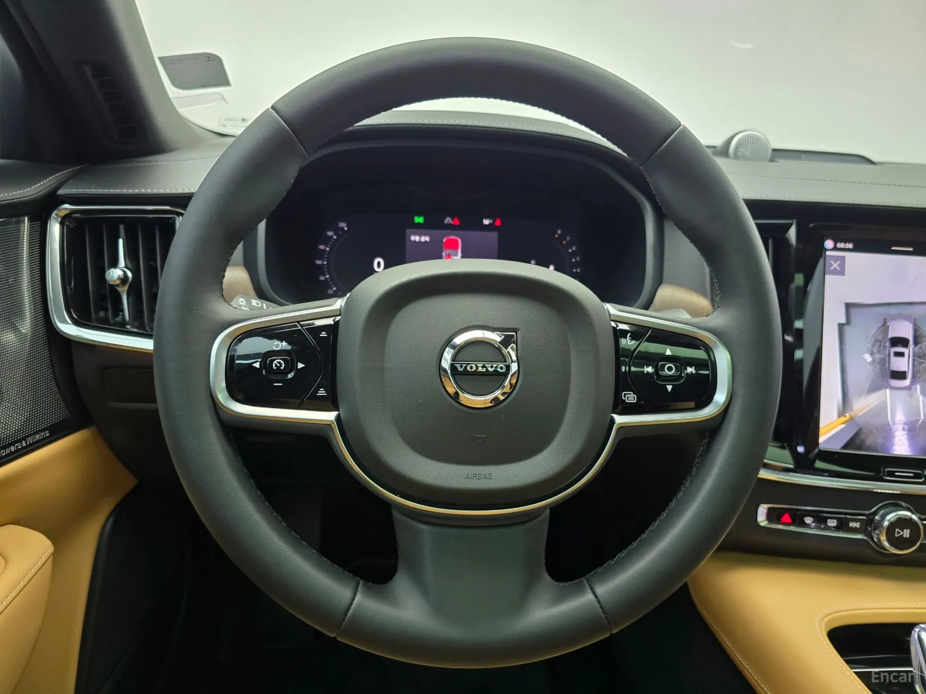 Volvo S90 превью 13
