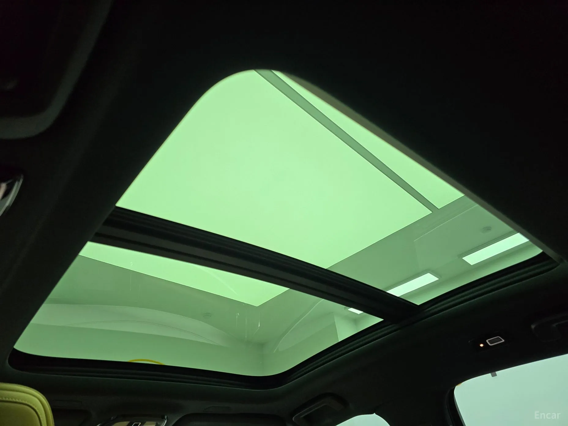 Volvo S90 превью 15