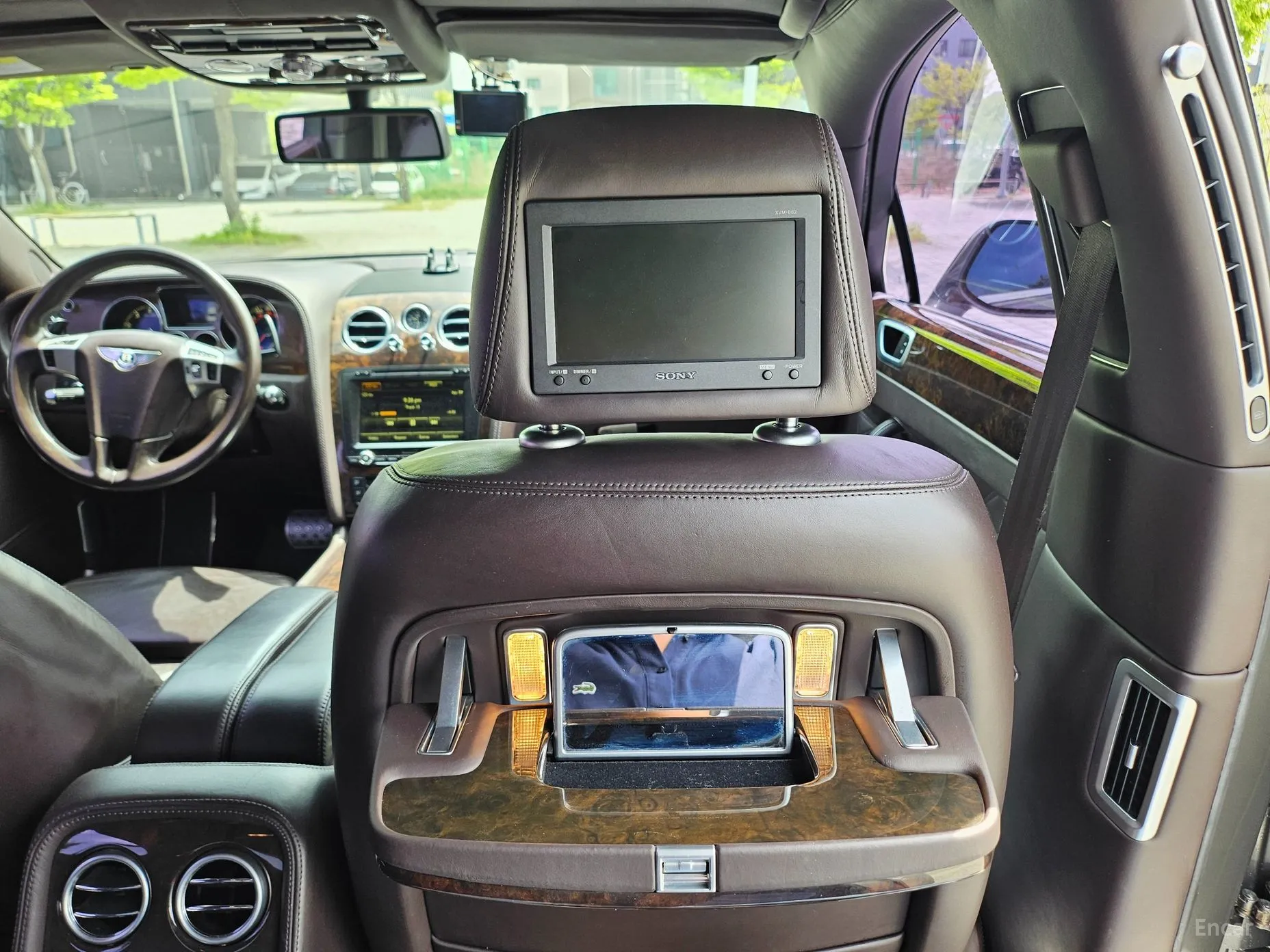Bentley Flying Spur Gen 1 превью 15