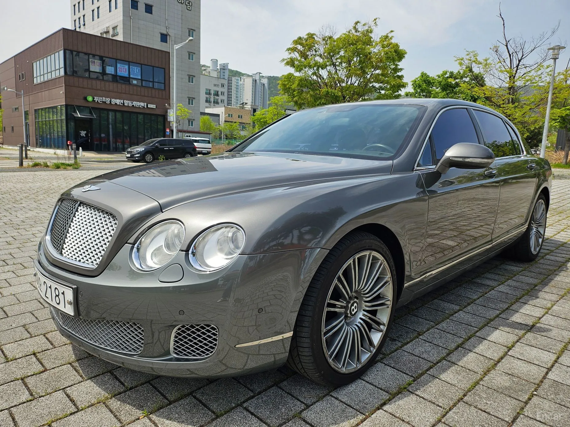 Bentley Flying Spur Gen 1