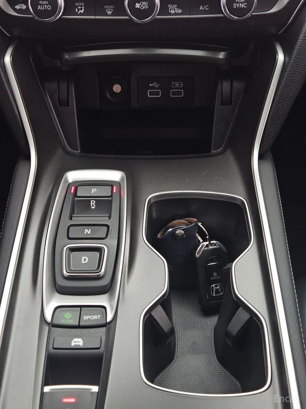 Honda Accord 10th Generation превью 12