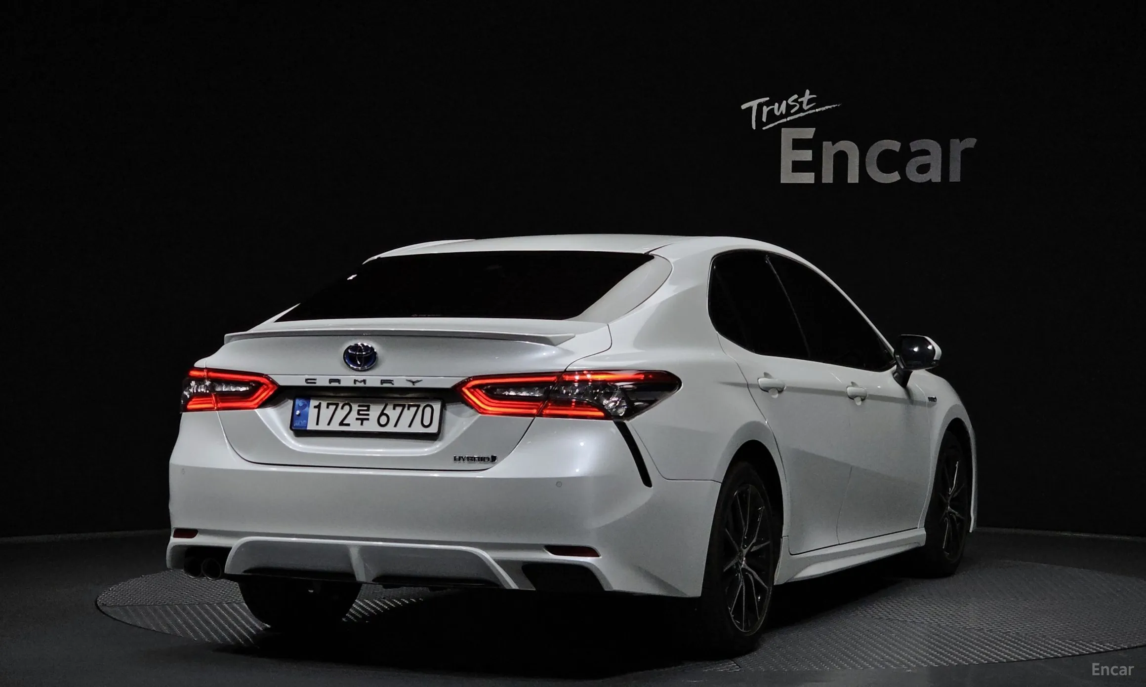 Toyota Camry (XV70)