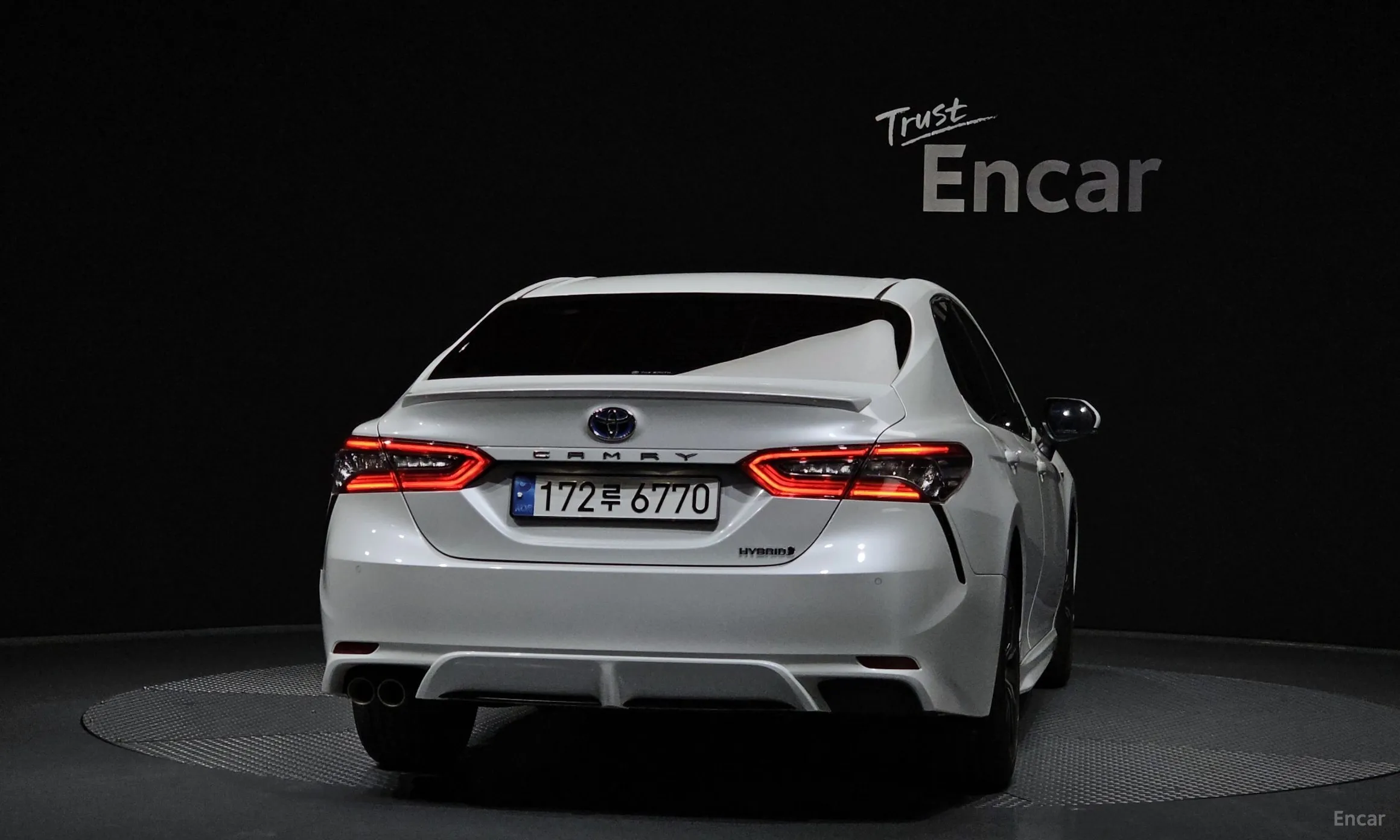 Toyota Camry (XV70) превью 4