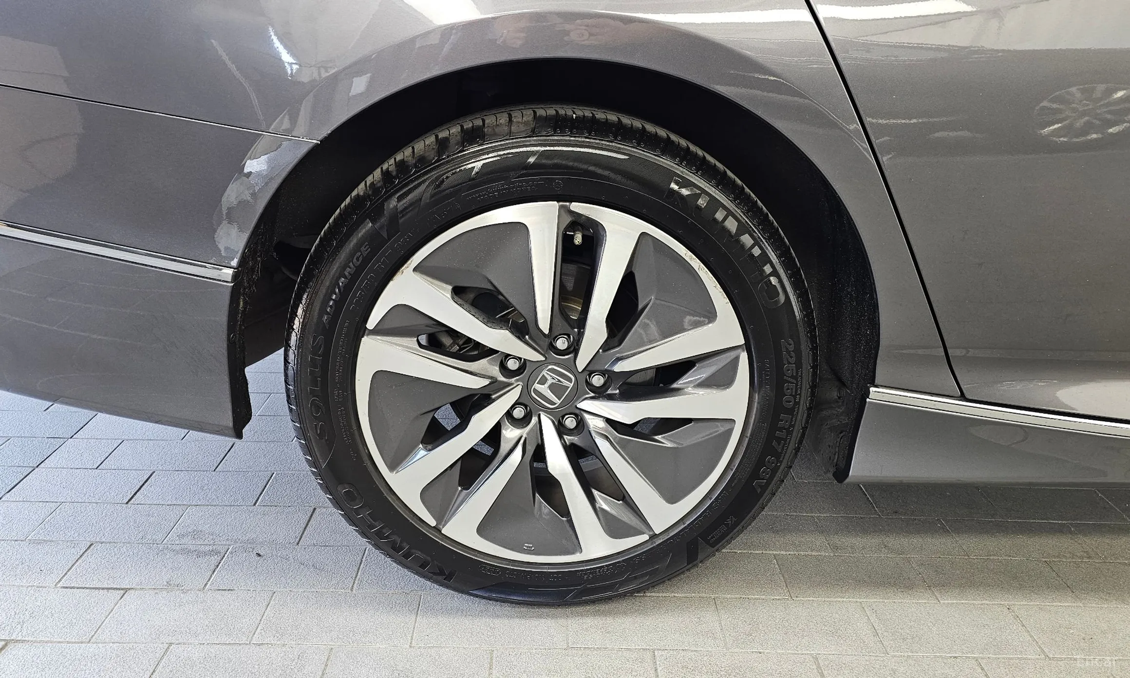 Honda Accord 10th Generation превью 5