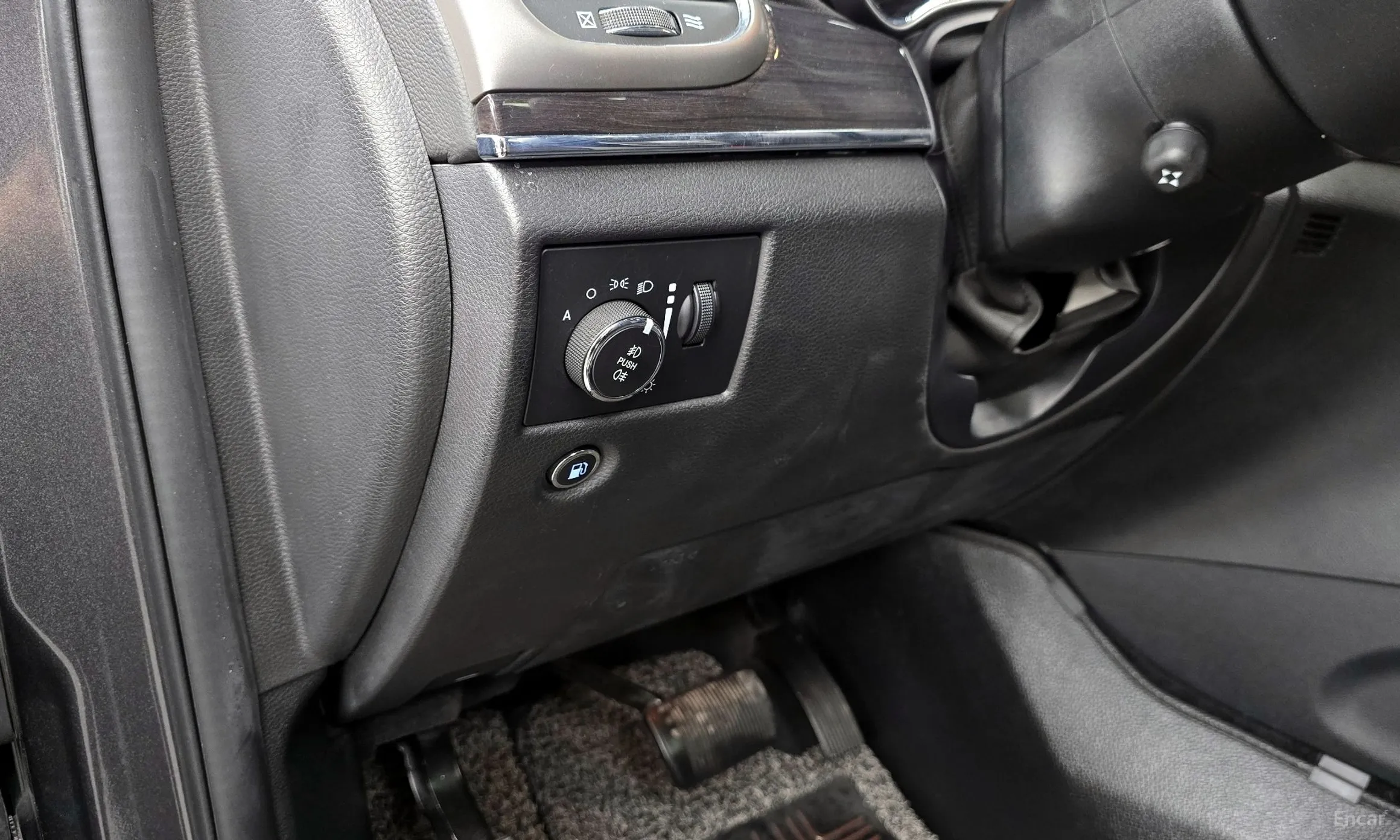 Jeep Grand Cherokee превью 16