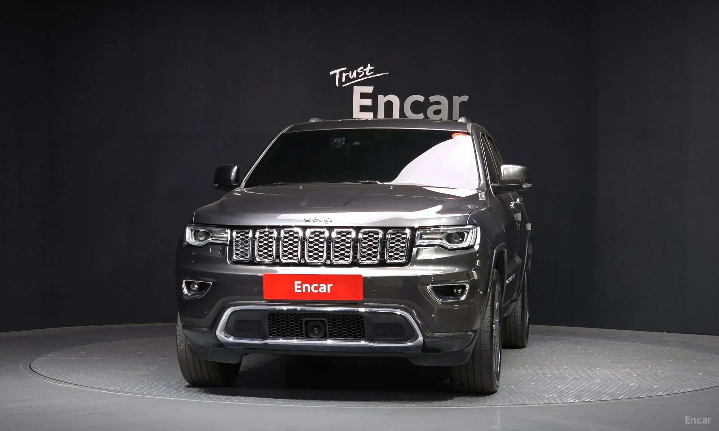 Jeep Grand Cherokee превью 3