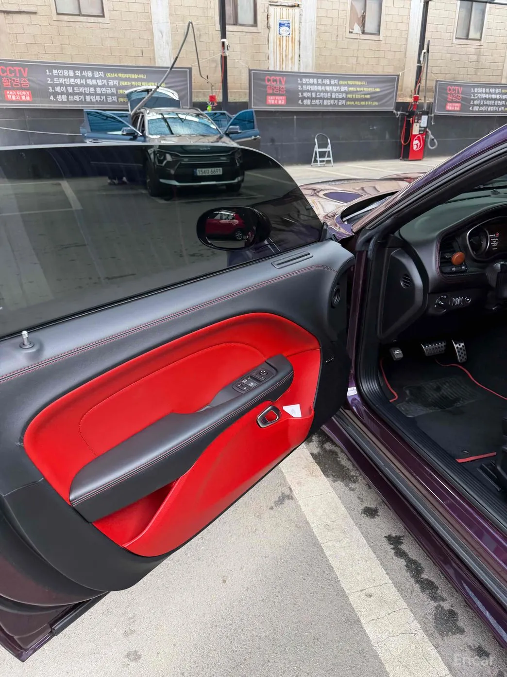 Dodge Challenger превью 9