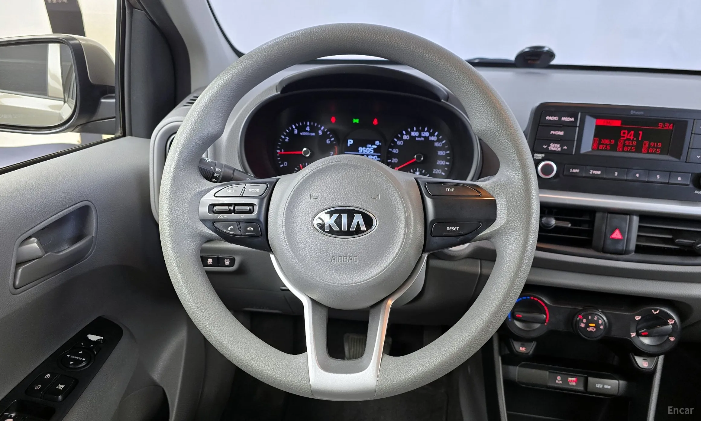 Kia Morning (JA) превью 13
