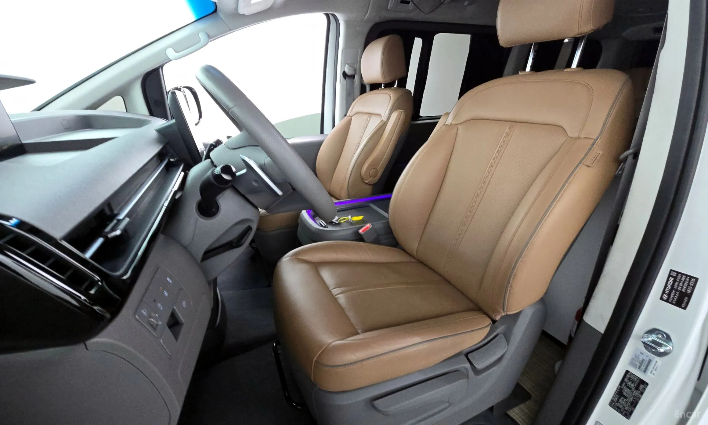 Hyundai Staria превью 12