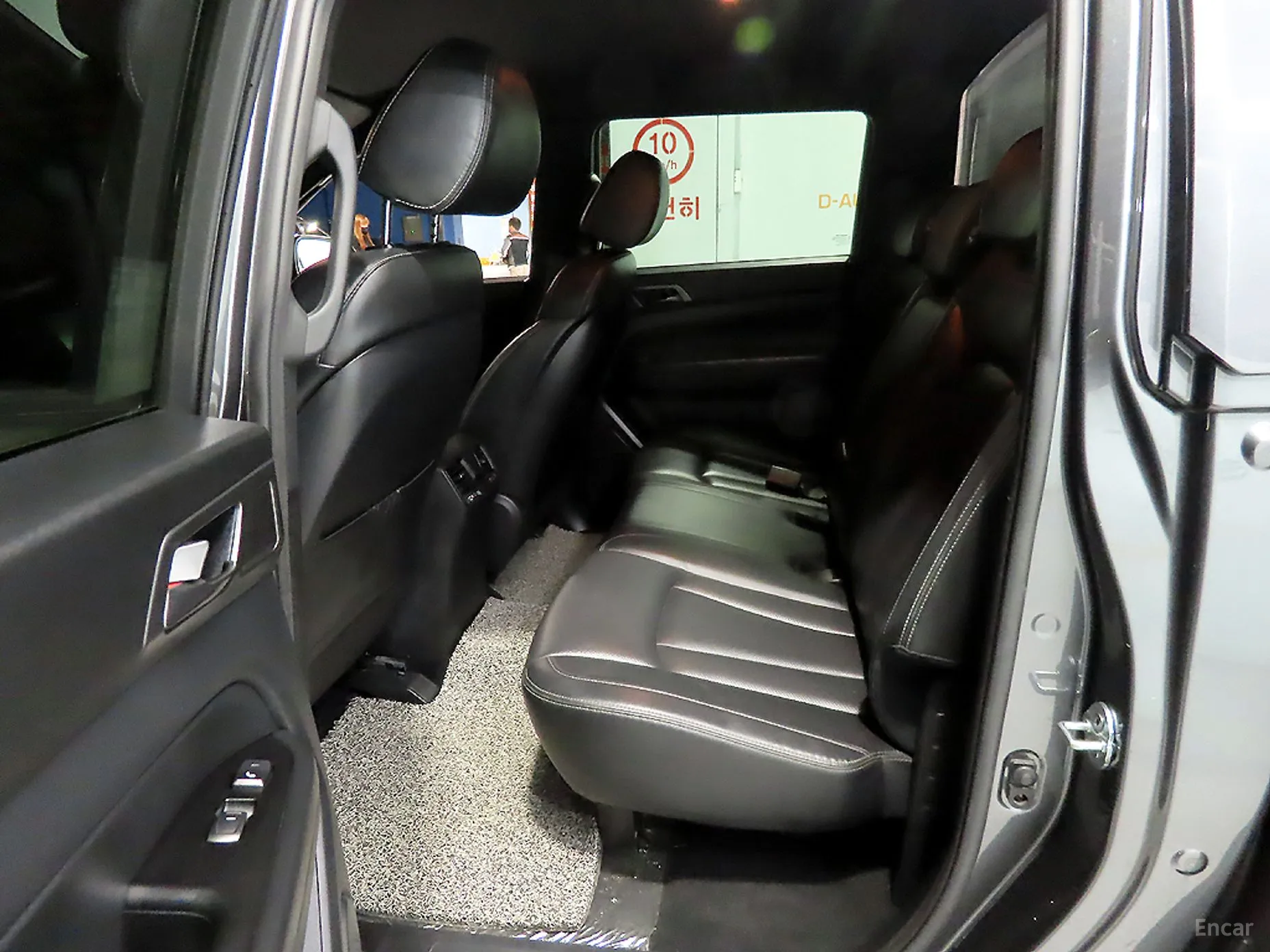 KG Mobility (SsangYong) Rexton Sports превью 12