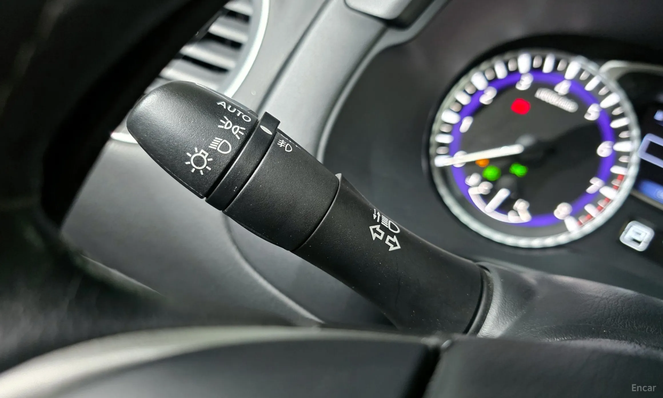 Infiniti QX60 превью 19